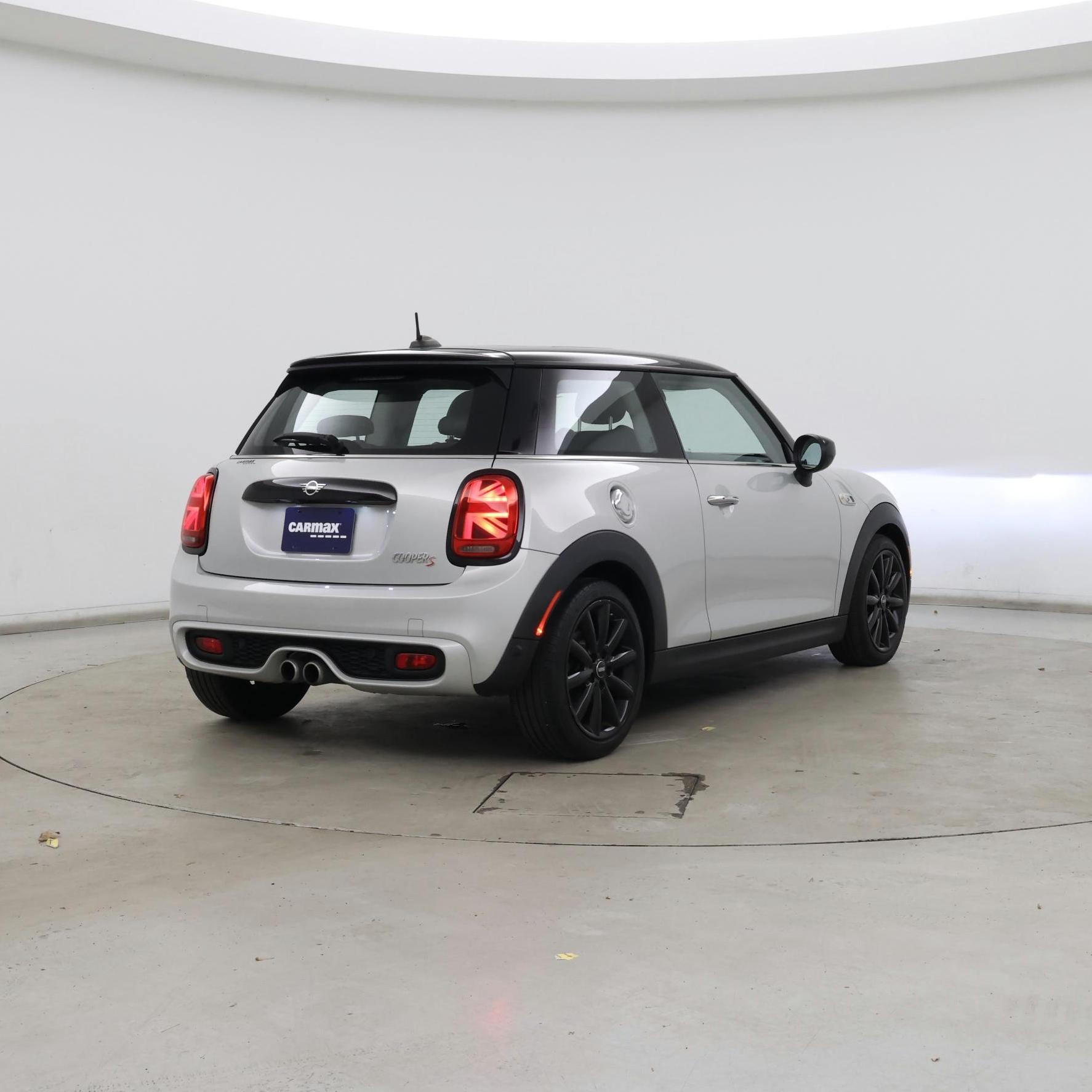 Thumbnail: 2021 MINI Cooper Hardtop - 8