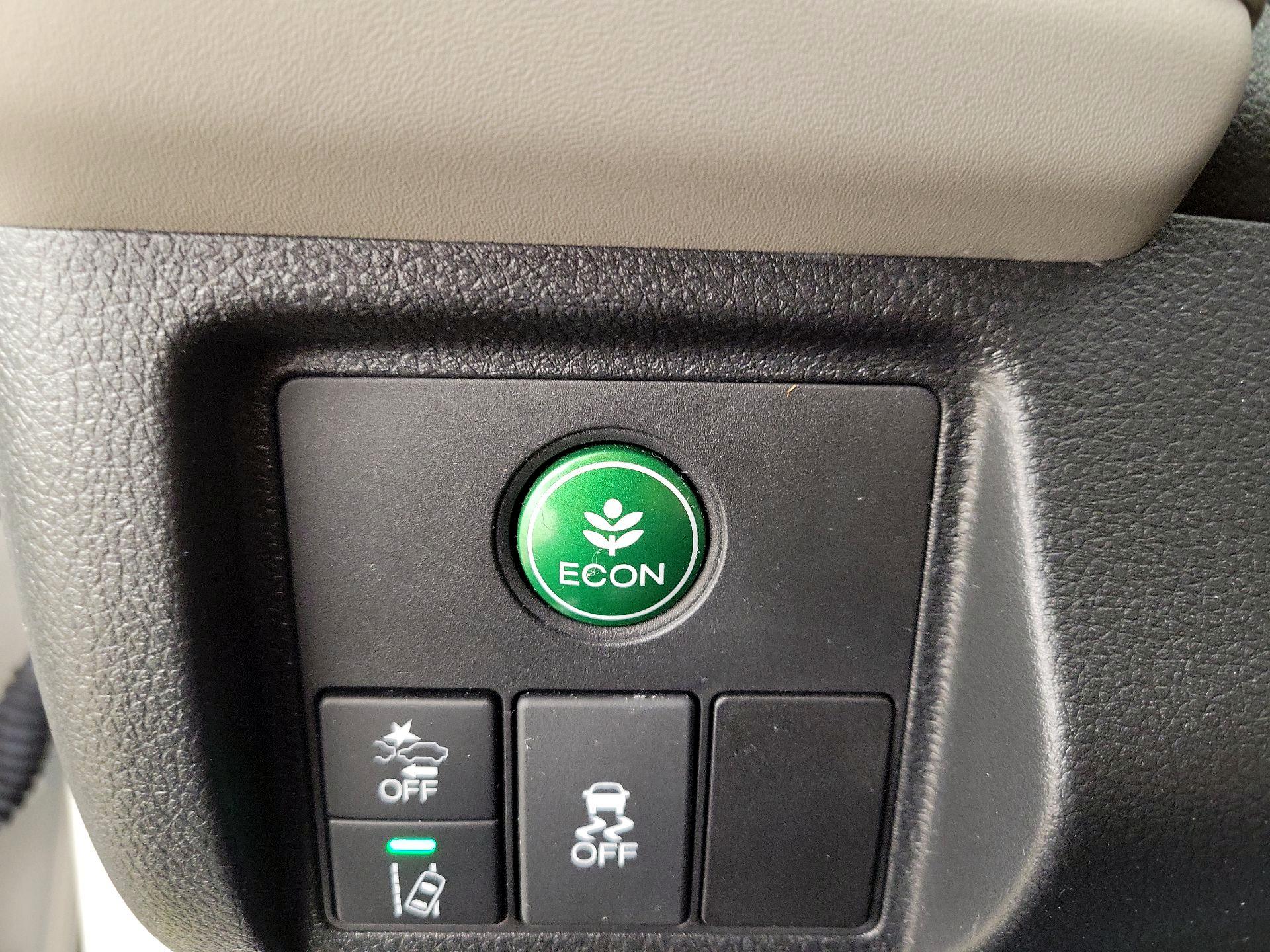 Thumbnail: 2021 Honda HR-V - 13