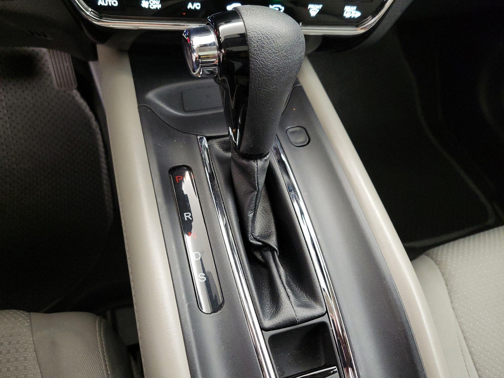 Thumbnail: 2021 Honda HR-V - 17