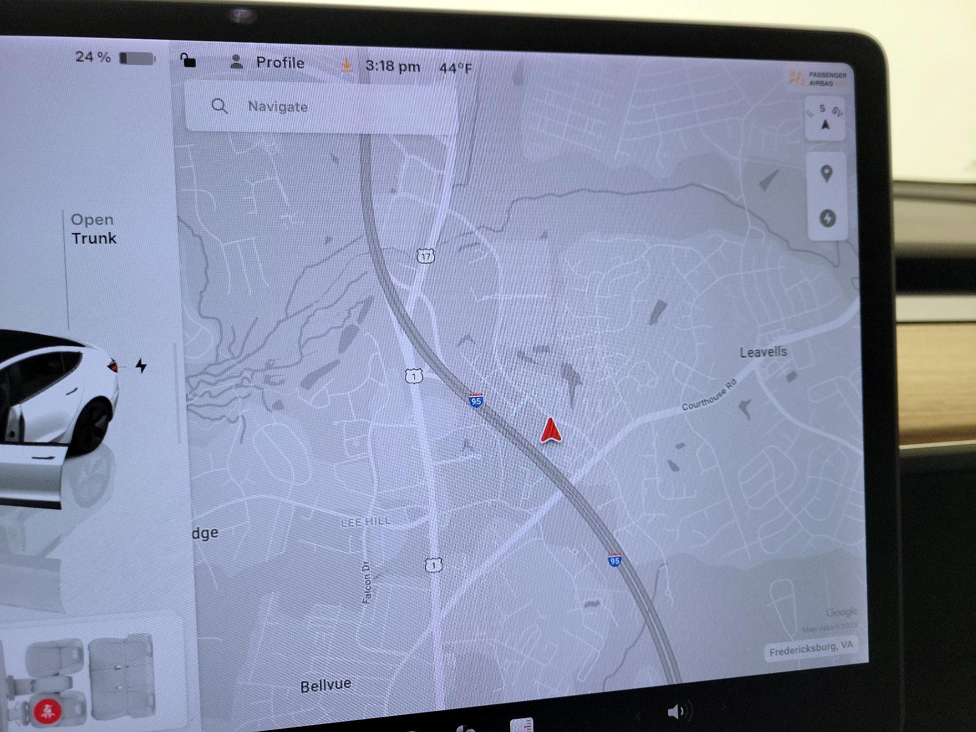 Thumbnail: 2022 Tesla Model 3 - 14