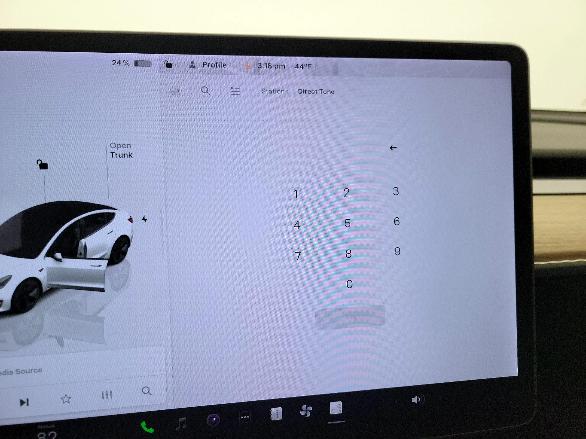 Thumbnail: 2022 Tesla Model 3 - 16