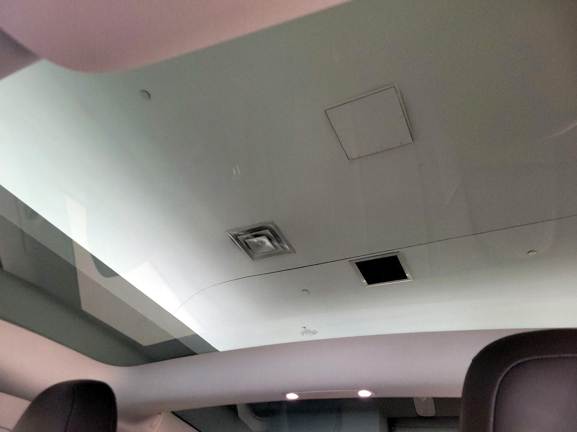 Thumbnail: 2022 Tesla Model 3 - 19