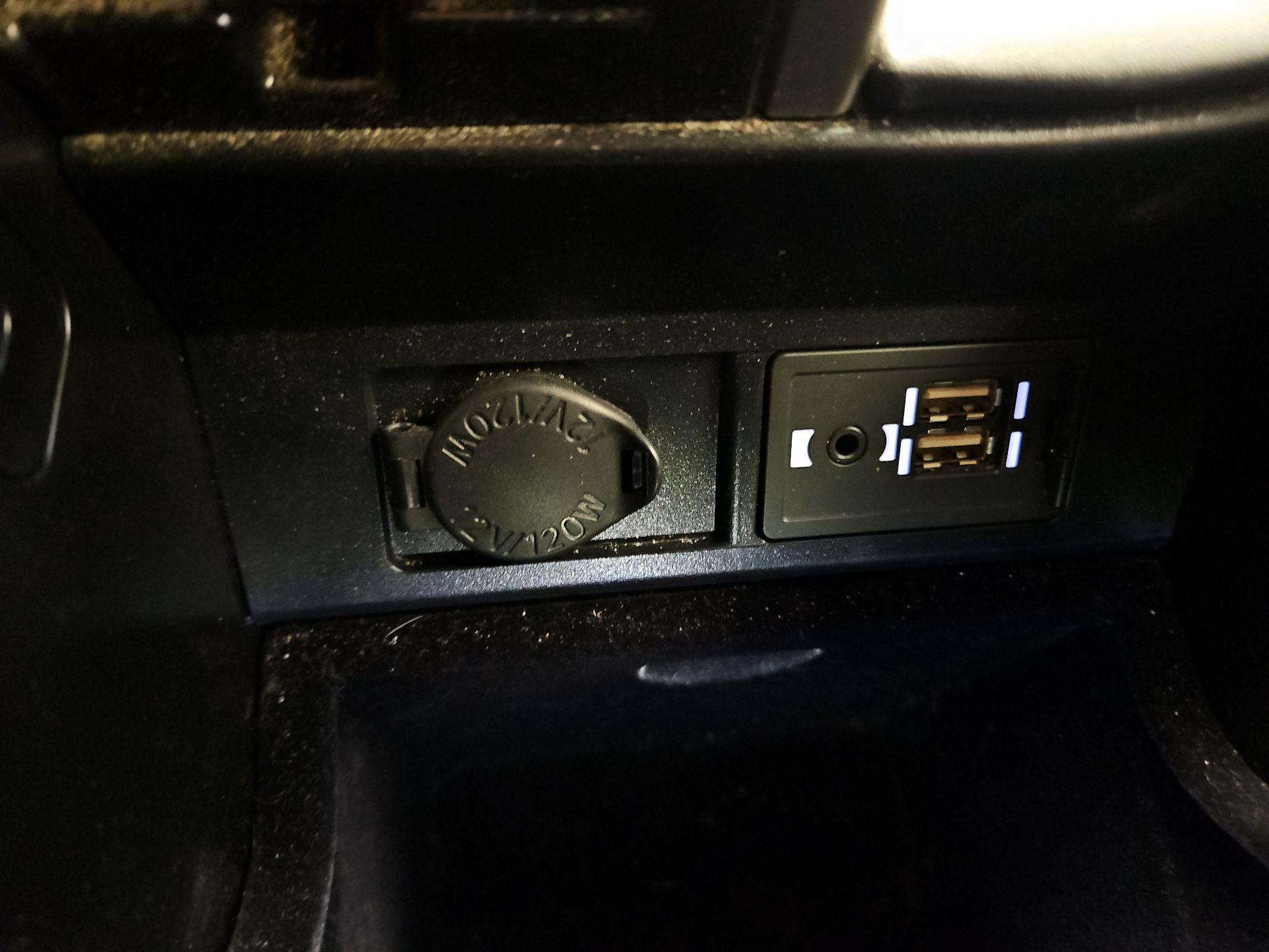 Thumbnail: 2019 Lexus RX - 19