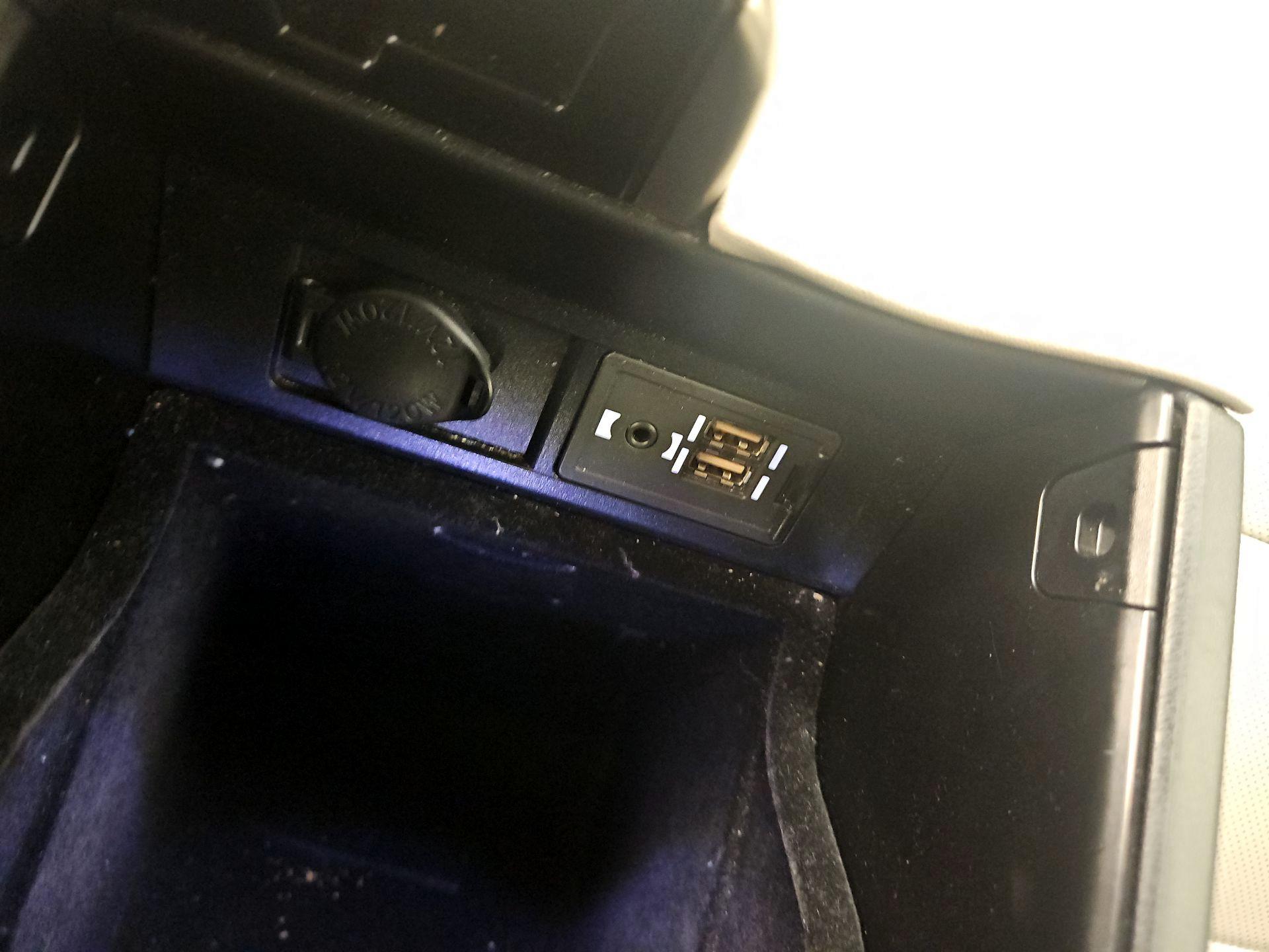 Thumbnail: 2017 Lexus RX - 19