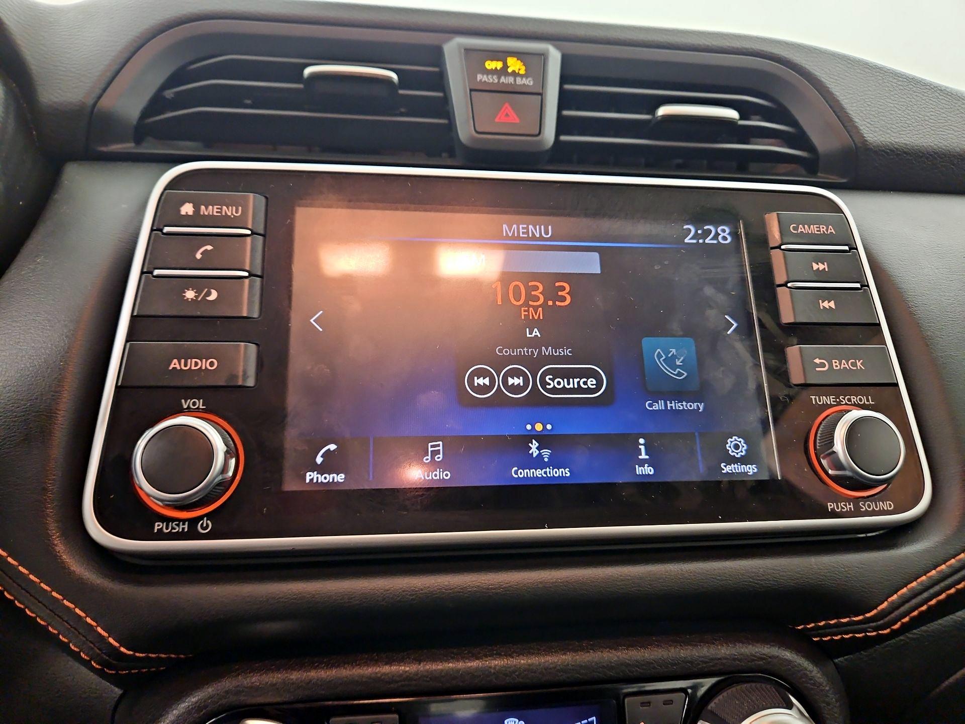 Thumbnail: 2020 Nissan Versa - 15