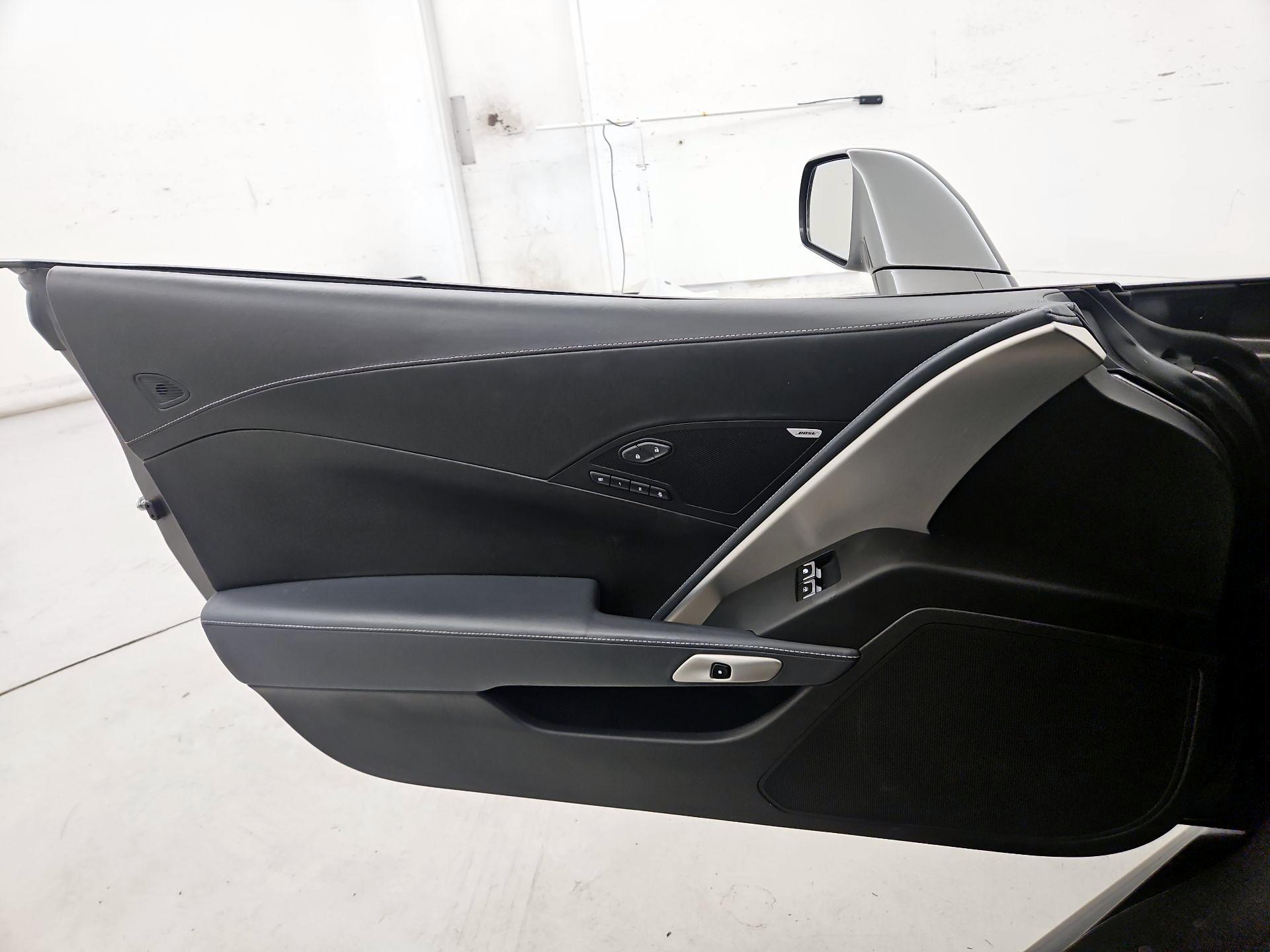 Thumbnail: 2015 Chevrolet Corvette - 12