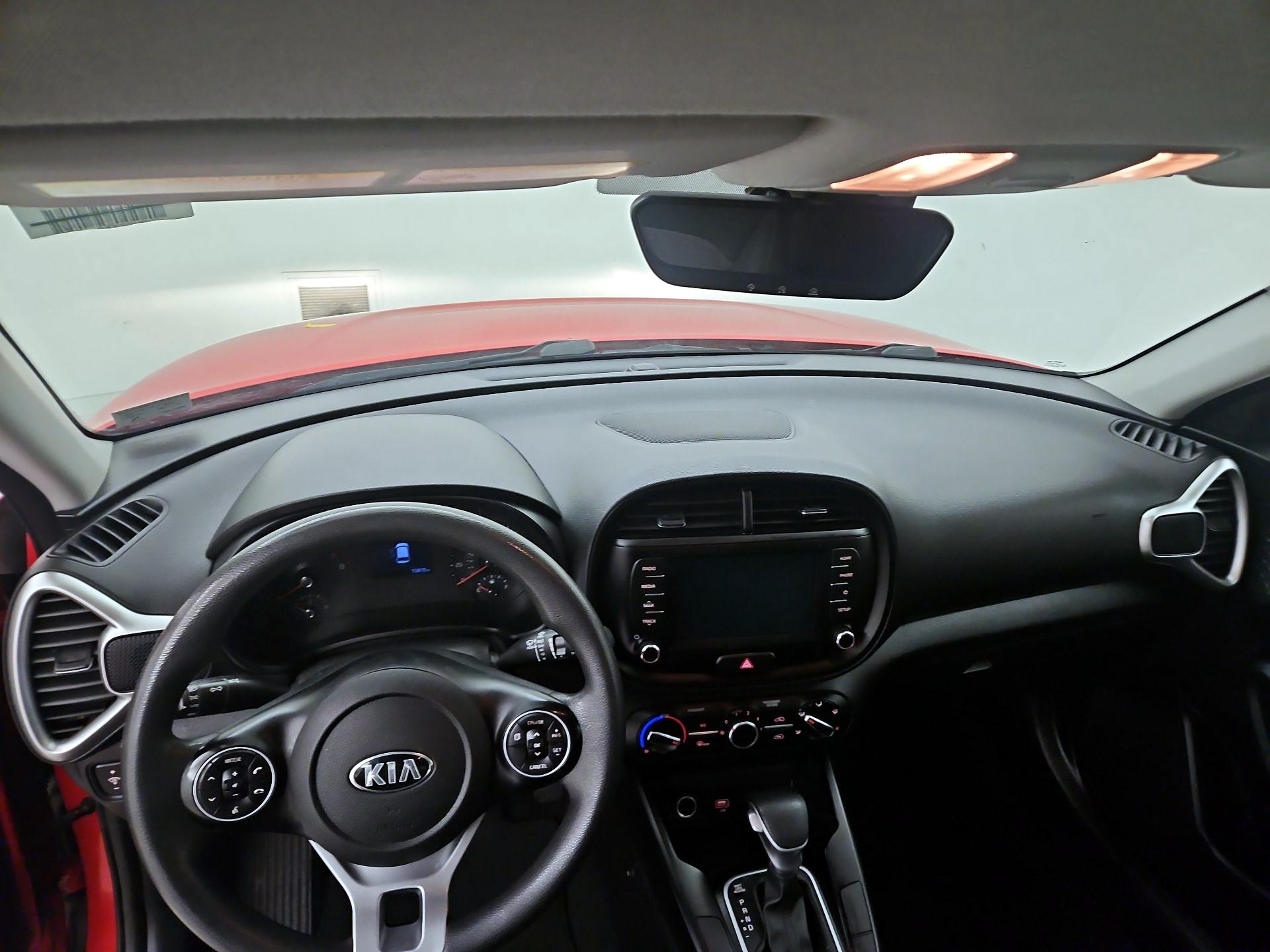 Thumbnail: 2020 Kia Soul - 9