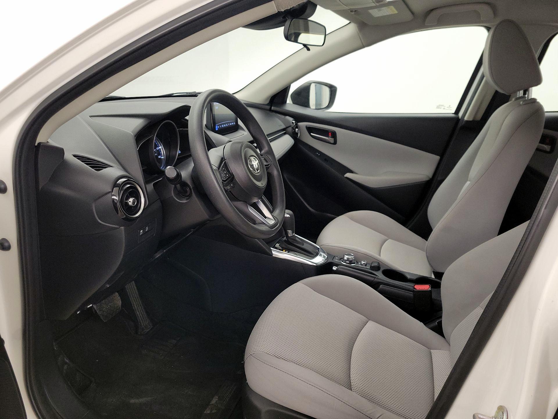 Thumbnail: 2020 Toyota Yaris - 11