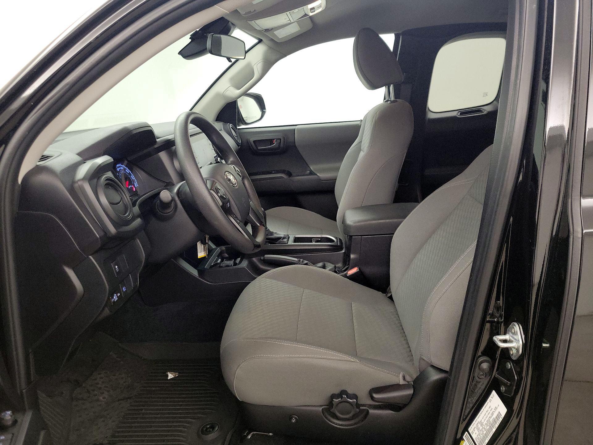 Thumbnail: 2023 Toyota Tacoma - 11