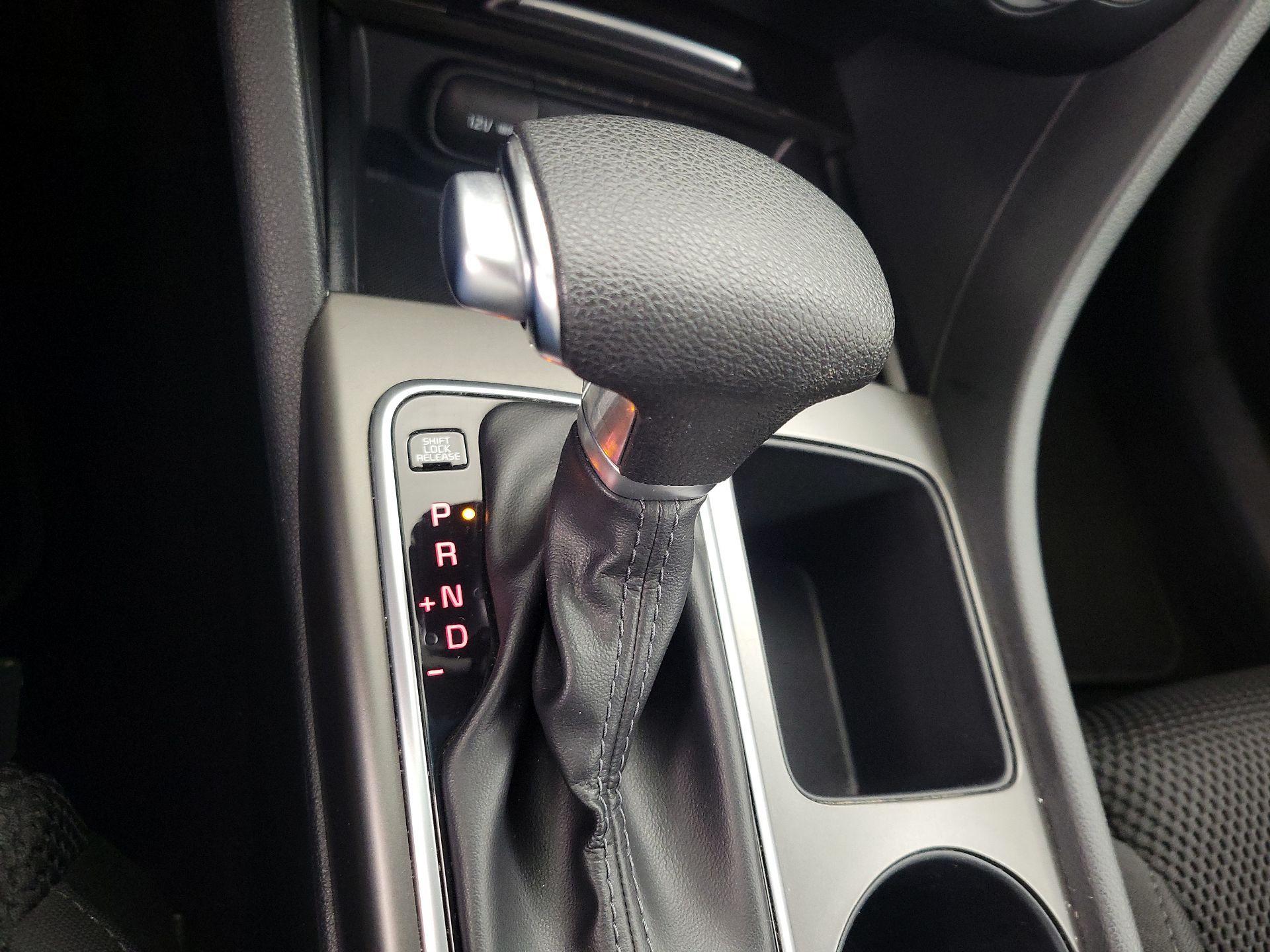 Thumbnail: 2019 Kia Optima - 17