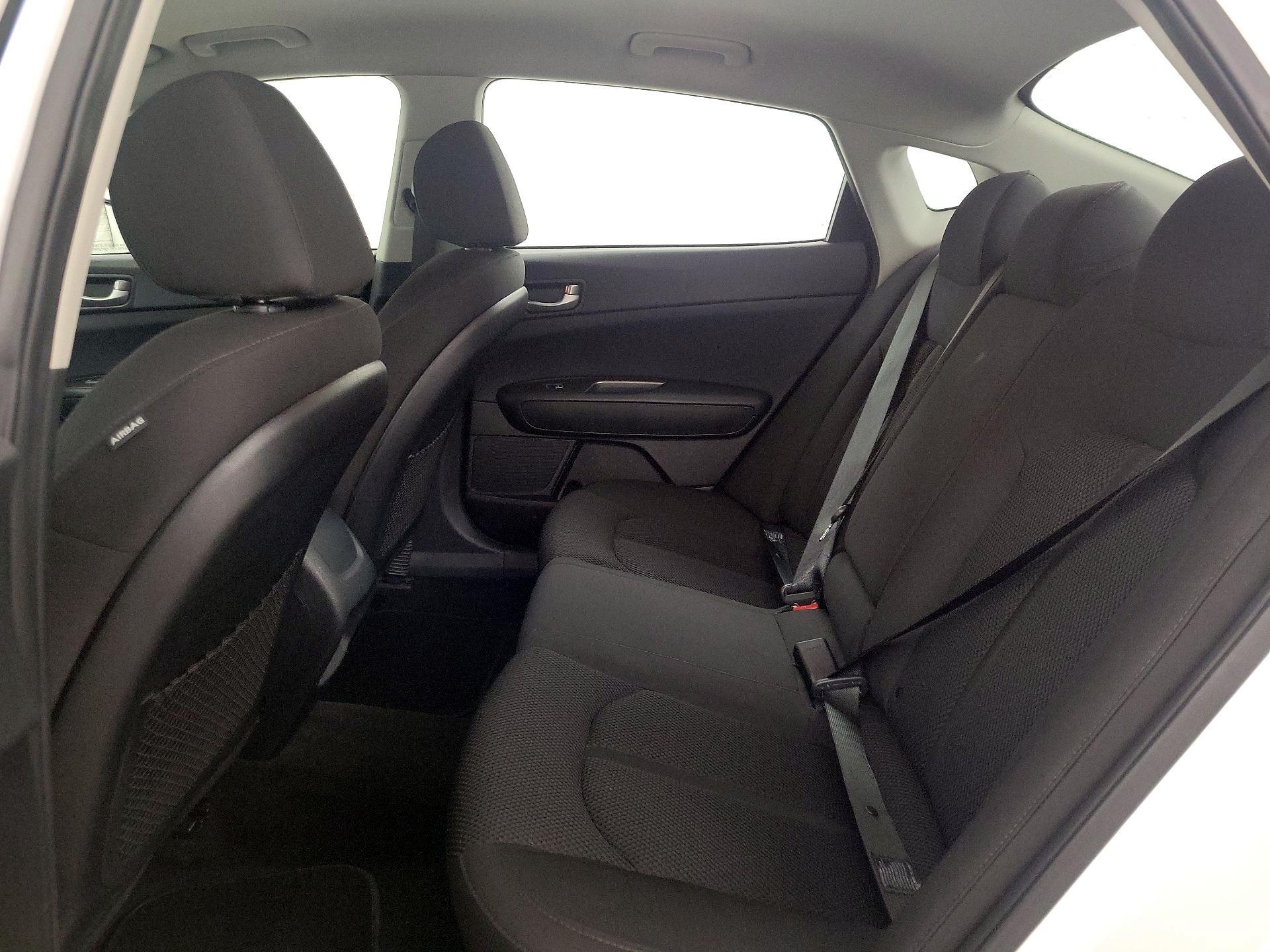 Thumbnail: 2019 Kia Optima - 19