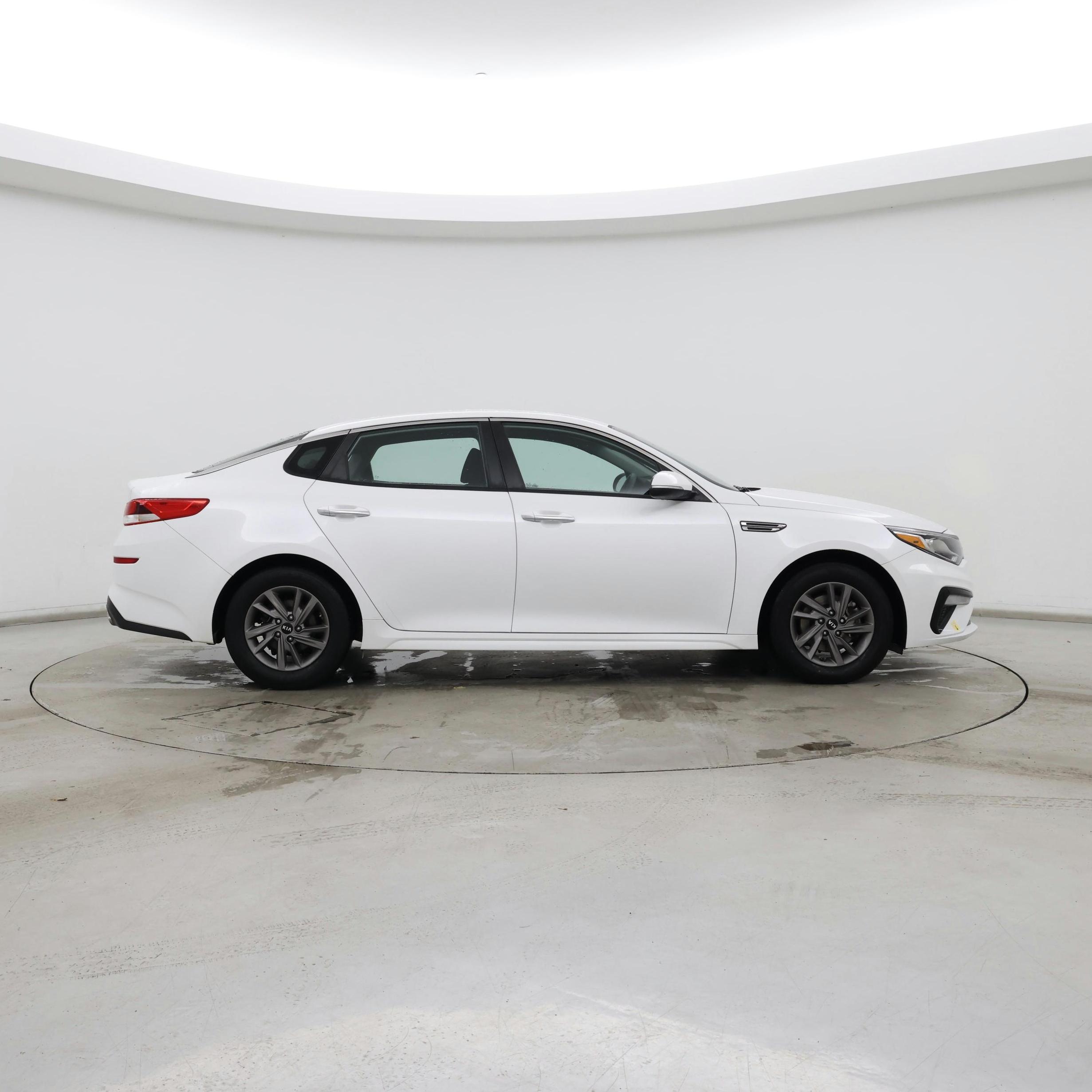 Thumbnail: 2019 Kia Optima - 7