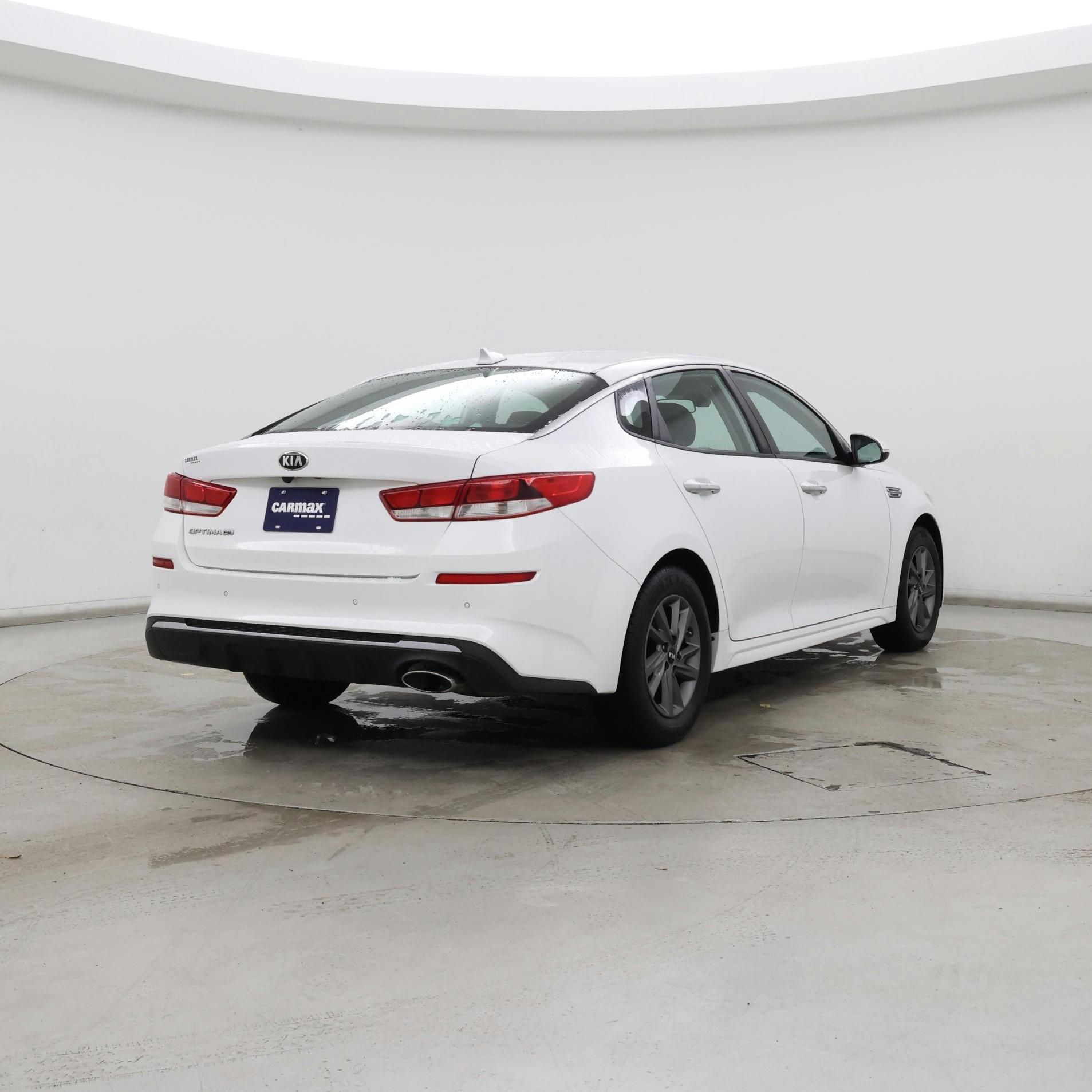 Thumbnail: 2019 Kia Optima - 8