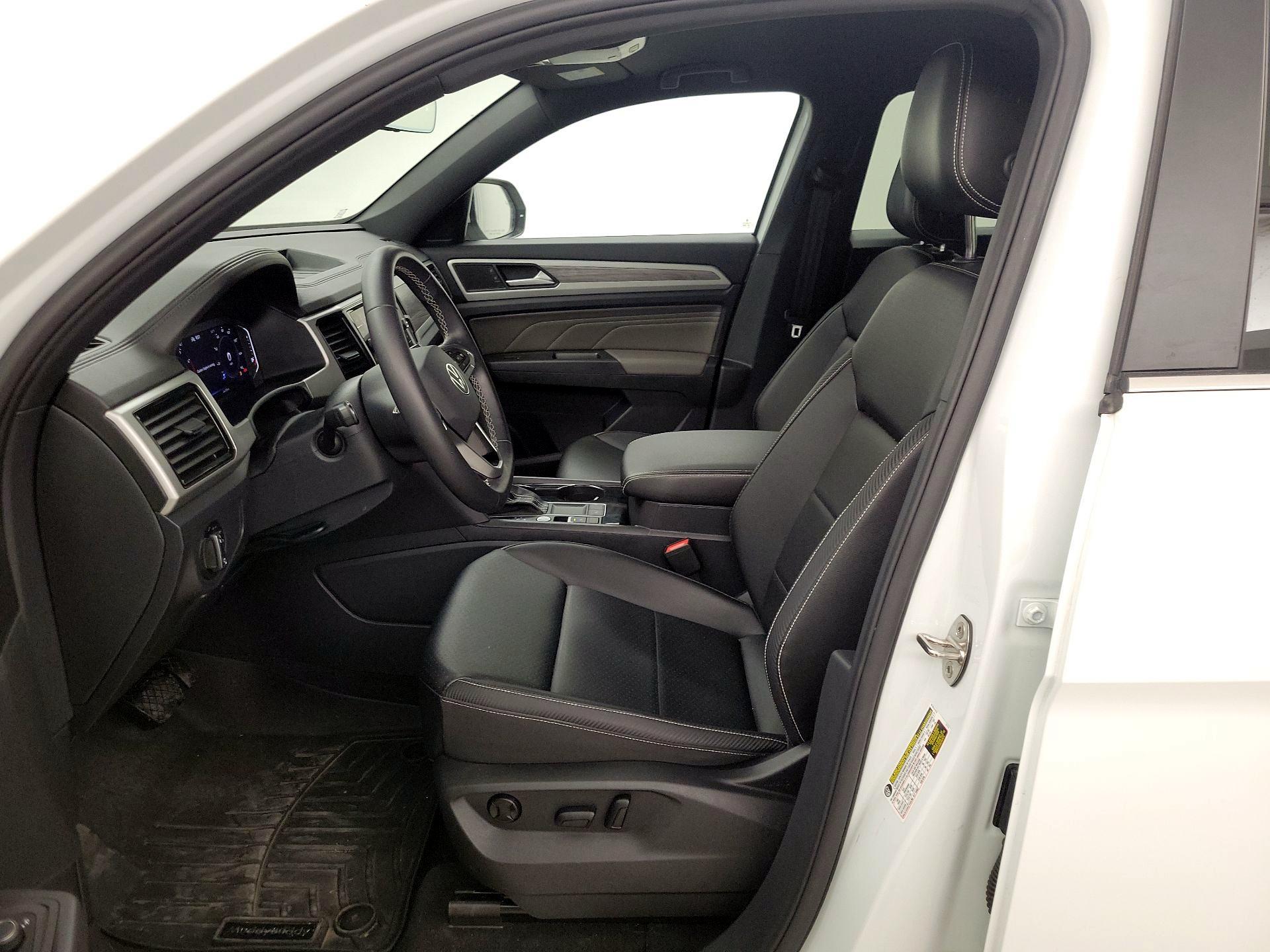 Thumbnail: 2023 Volkswagen Atlas - 11