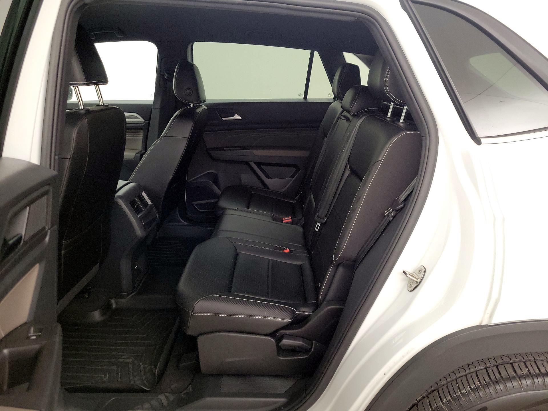 Thumbnail: 2023 Volkswagen Atlas - 19