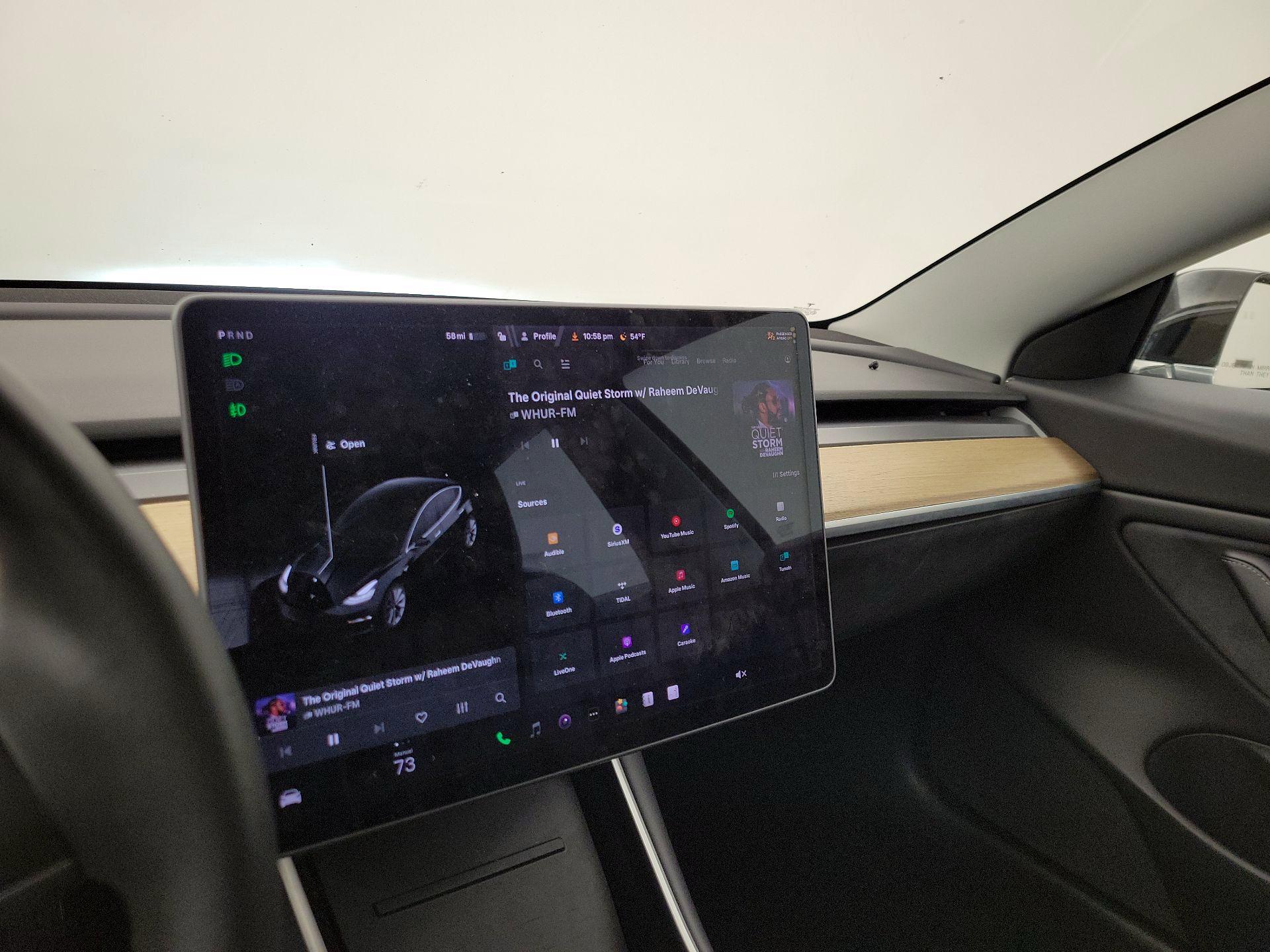 Thumbnail: 2020 Tesla Model 3 - 15