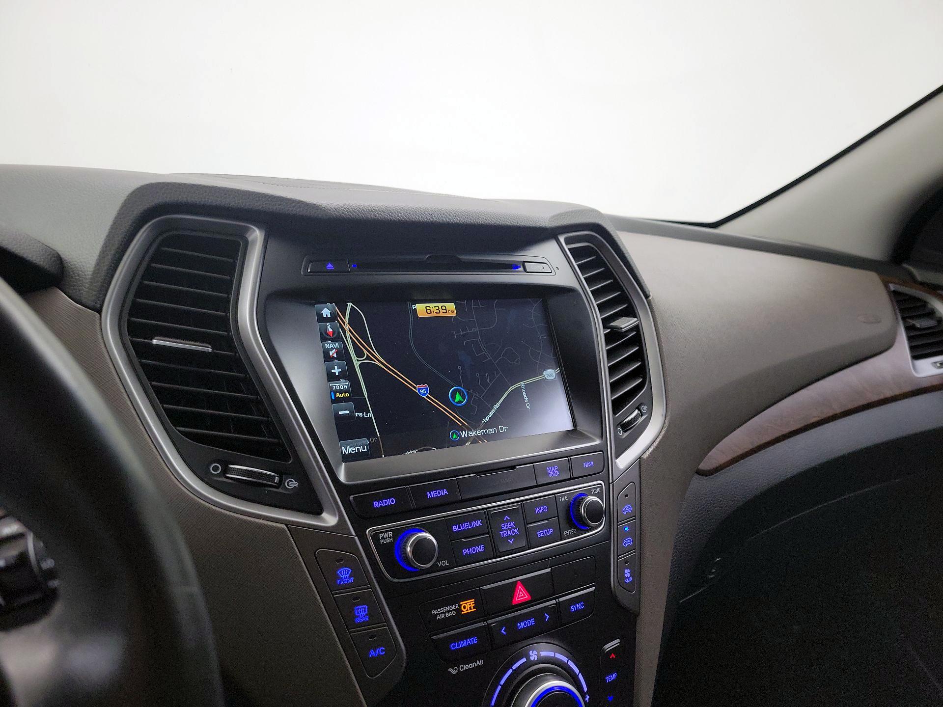 Thumbnail: 2017 Hyundai Santa Fe - 14