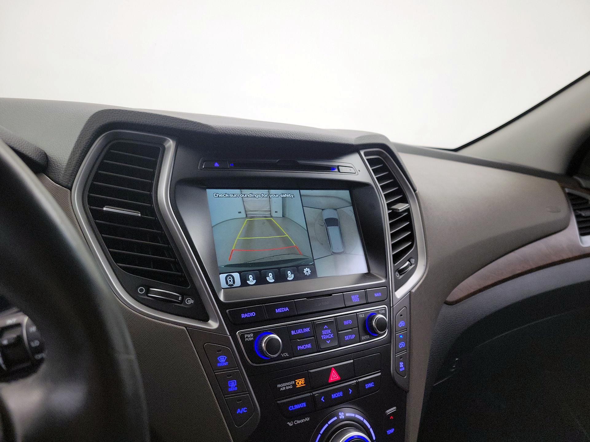 Thumbnail: 2017 Hyundai Santa Fe - 15