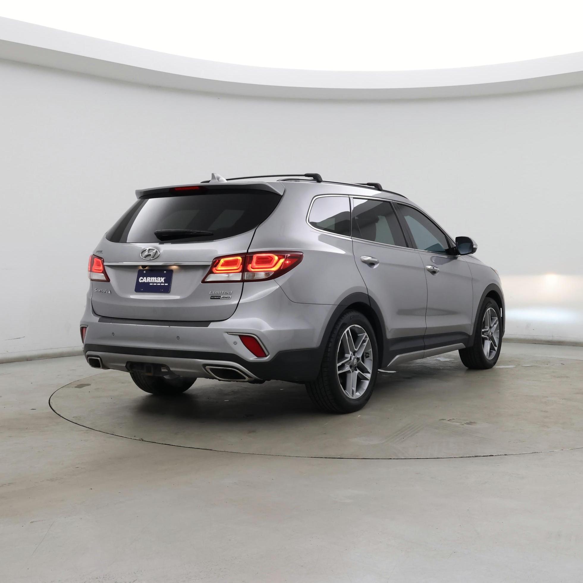 Thumbnail: 2017 Hyundai Santa Fe - 8