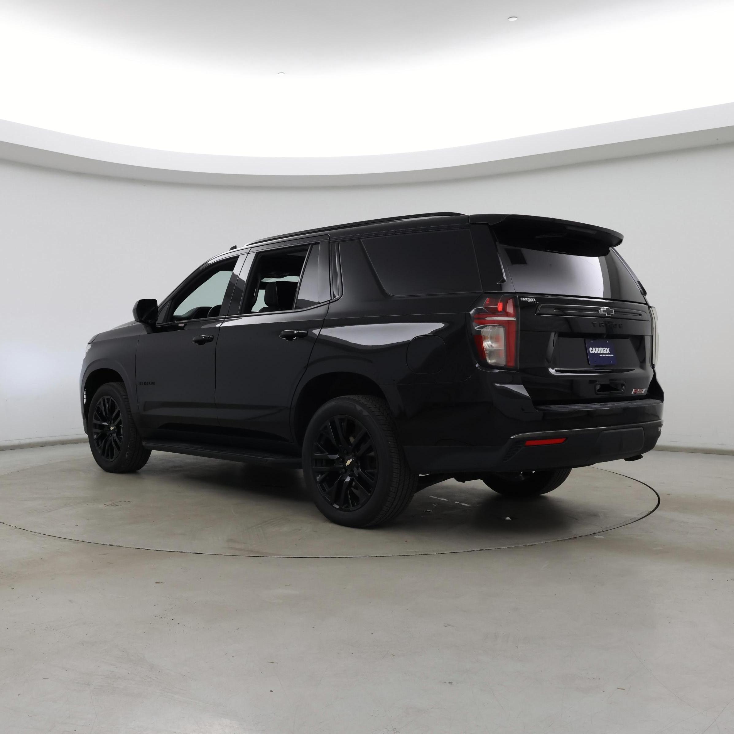 Thumbnail: 2021 Chevrolet Tahoe - 2