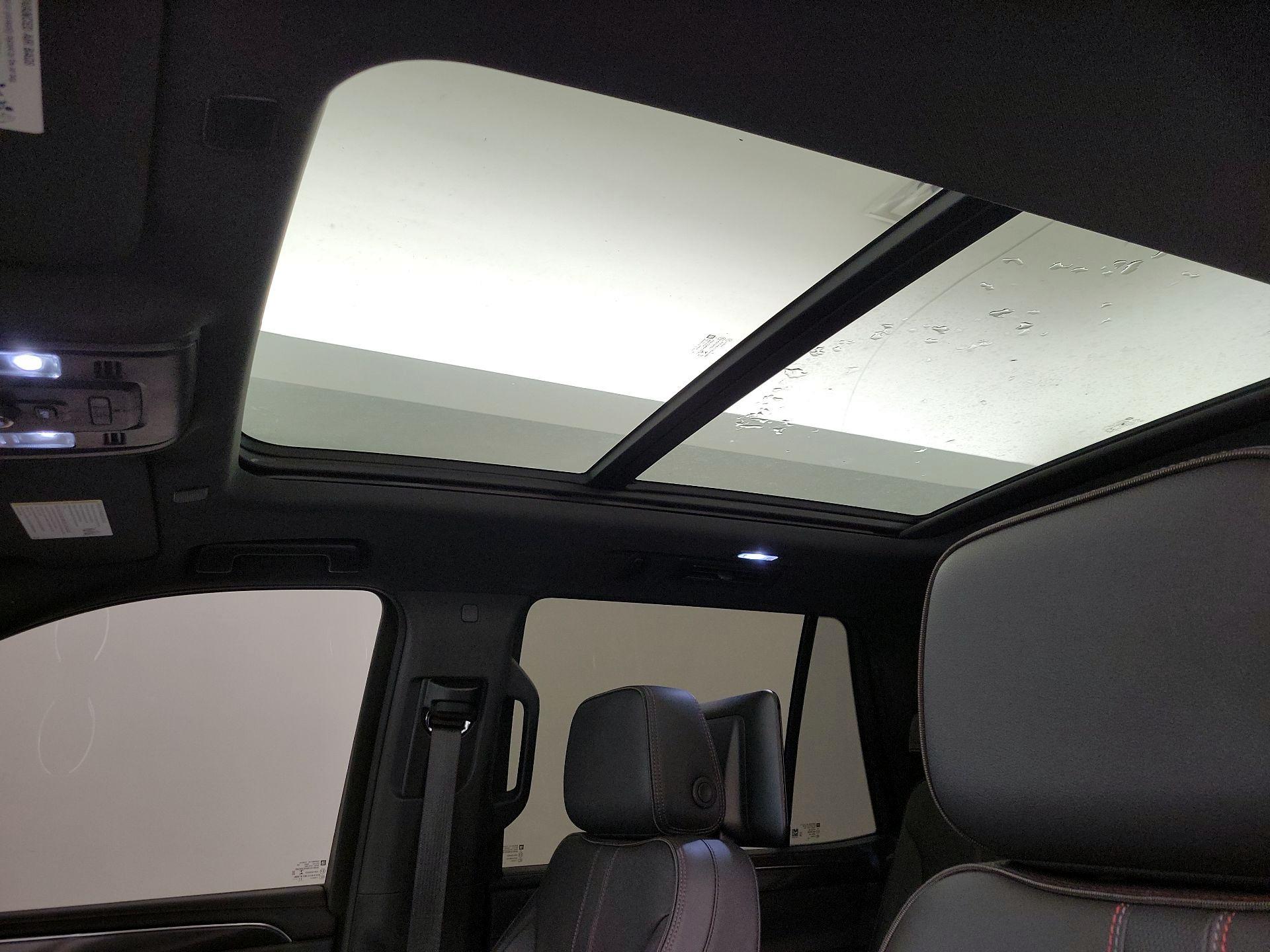 Thumbnail: 2021 Chevrolet Tahoe - 20