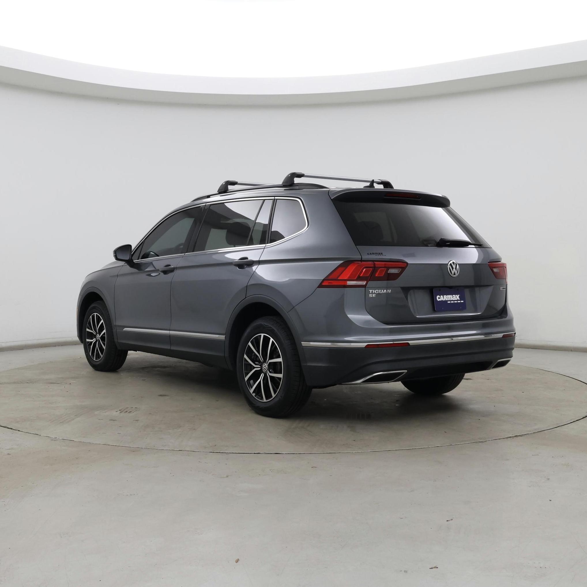 Thumbnail: 2021 Volkswagen Tiguan - 2