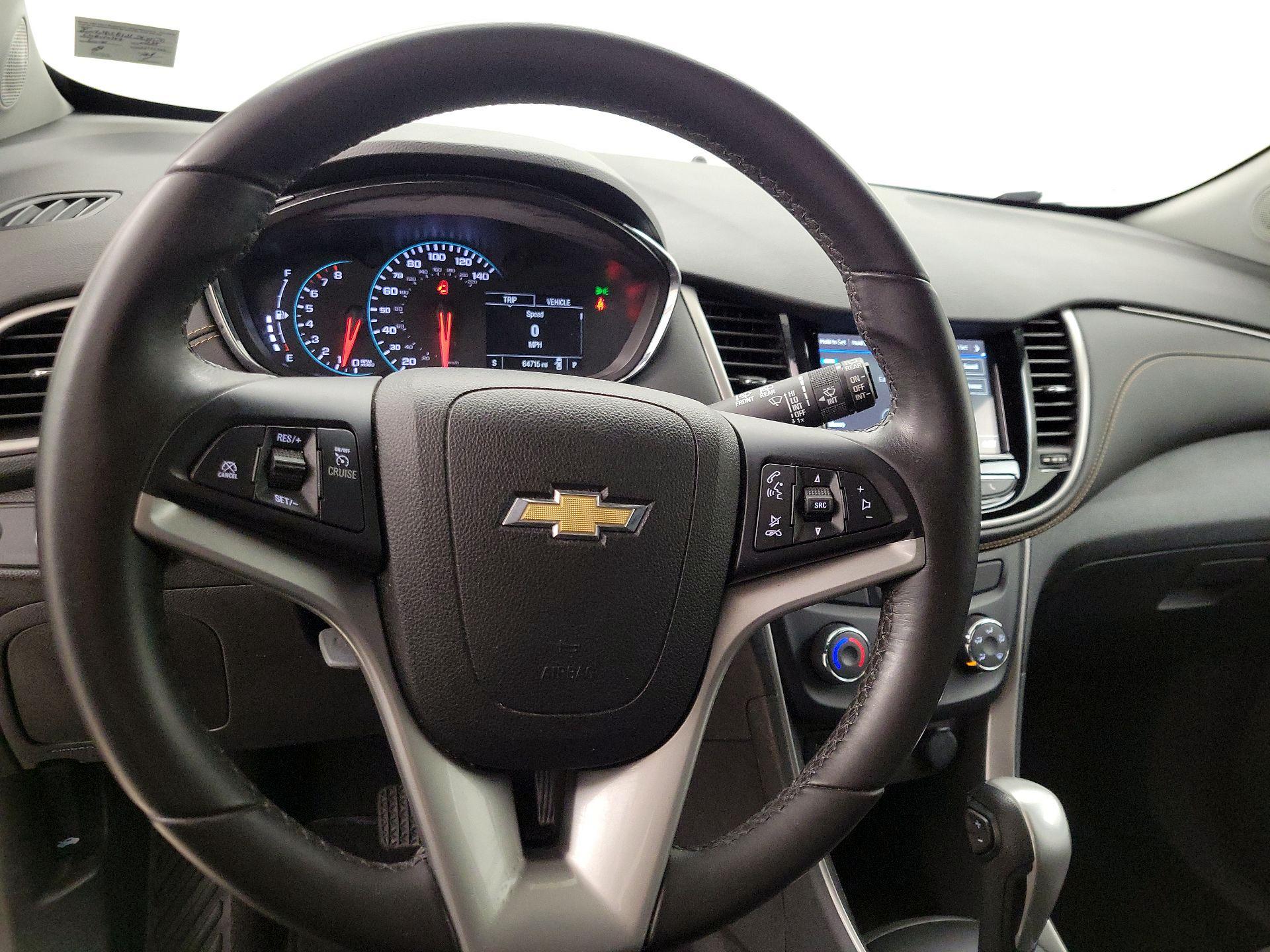 Thumbnail: 2018 Chevrolet Trax - 10