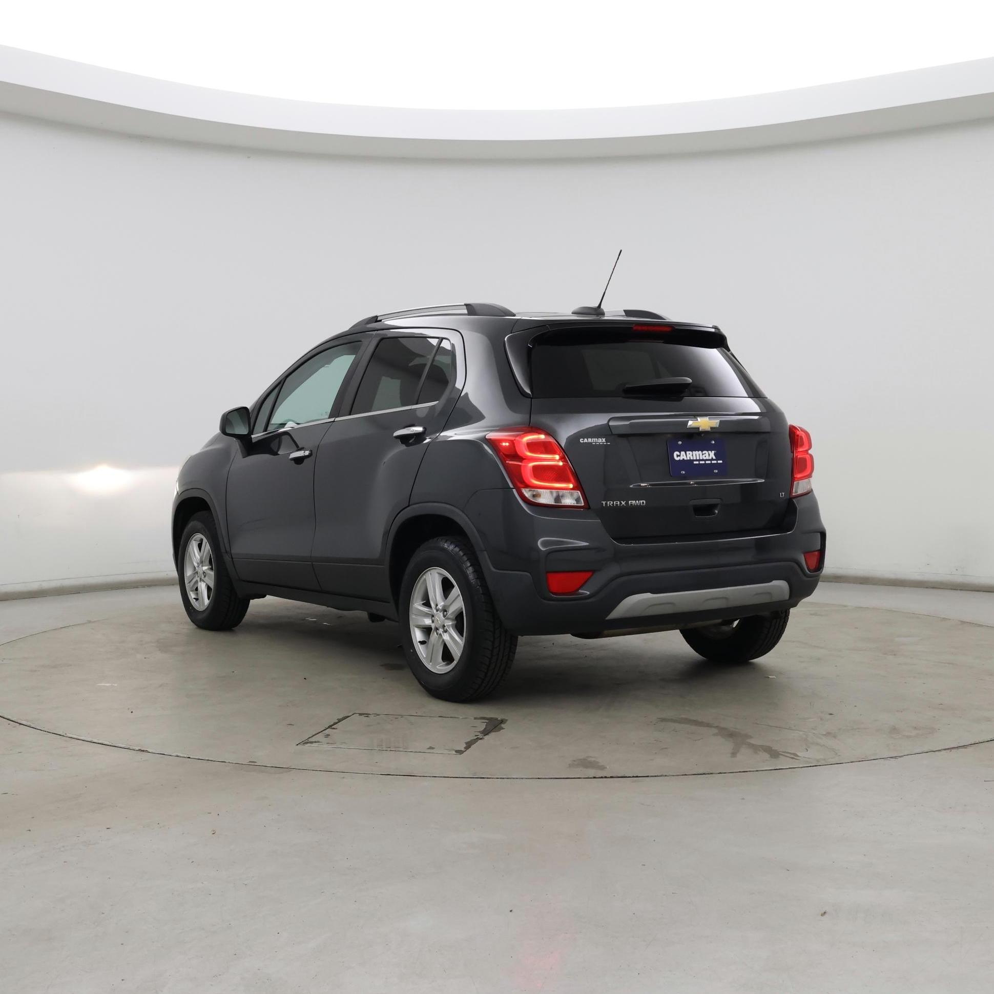 Thumbnail: 2018 Chevrolet Trax - 2