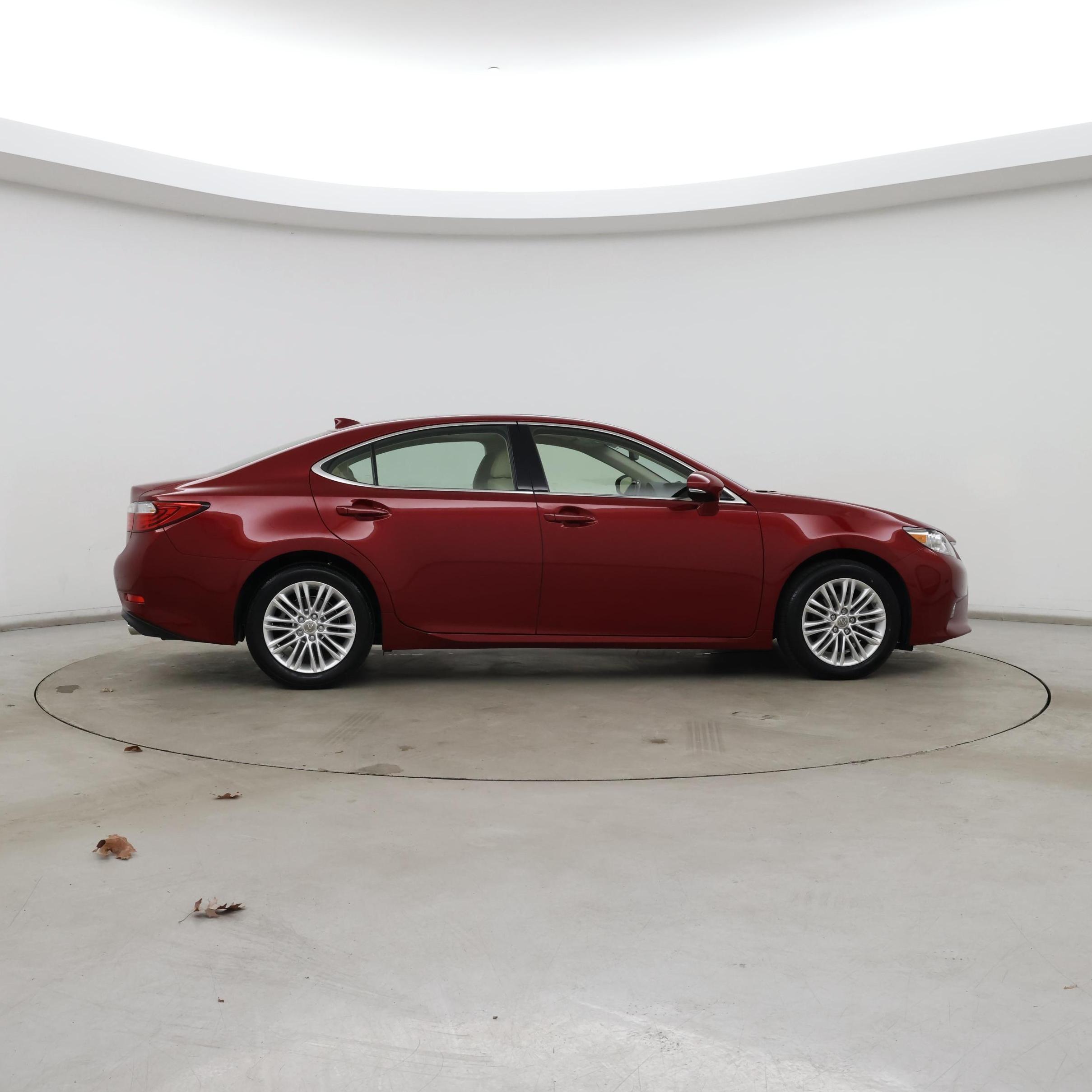 Thumbnail: 2015 Lexus ES - 7