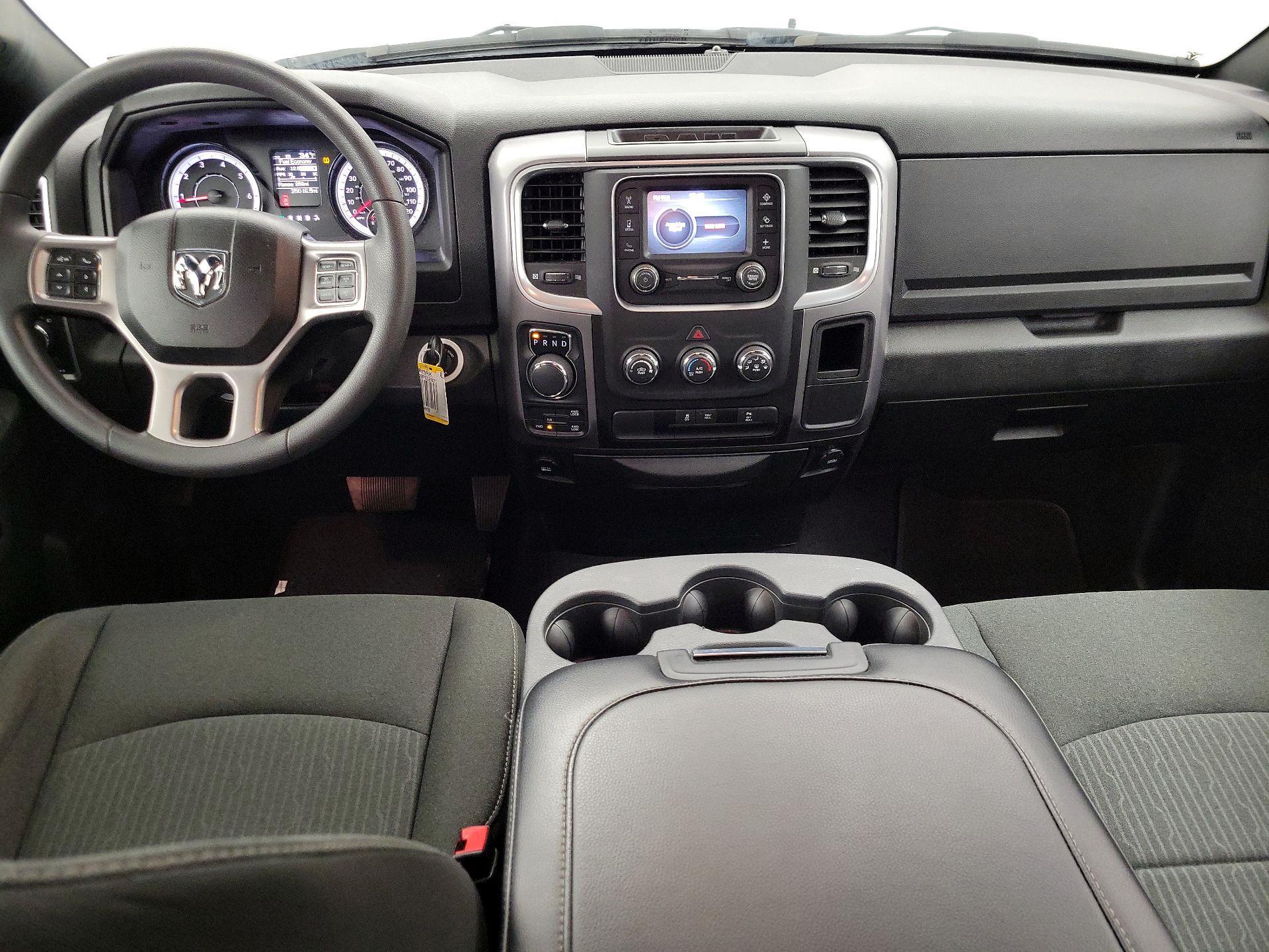 Thumbnail: 2023 RAM 1500 Classic - 9