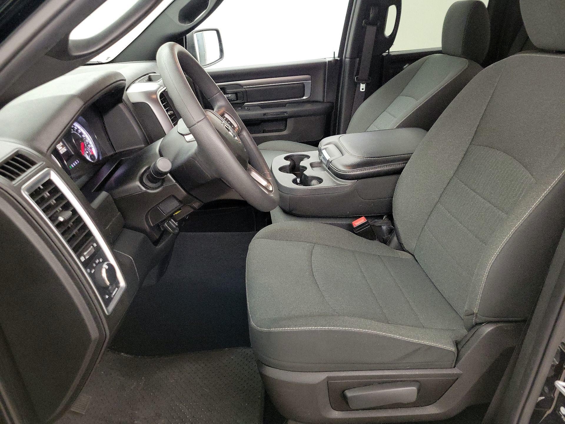 Thumbnail: 2023 RAM 1500 Classic - 11