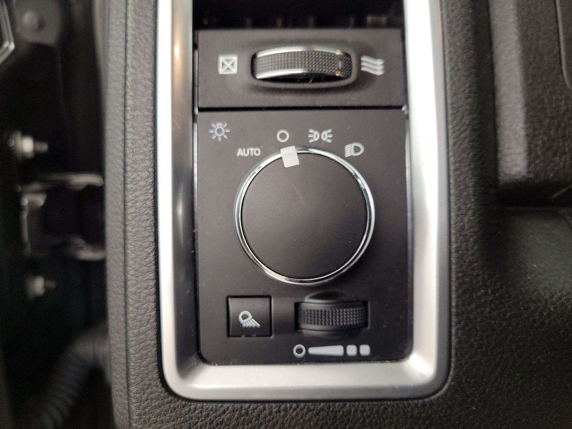 Thumbnail: 2023 RAM 1500 Classic - 13