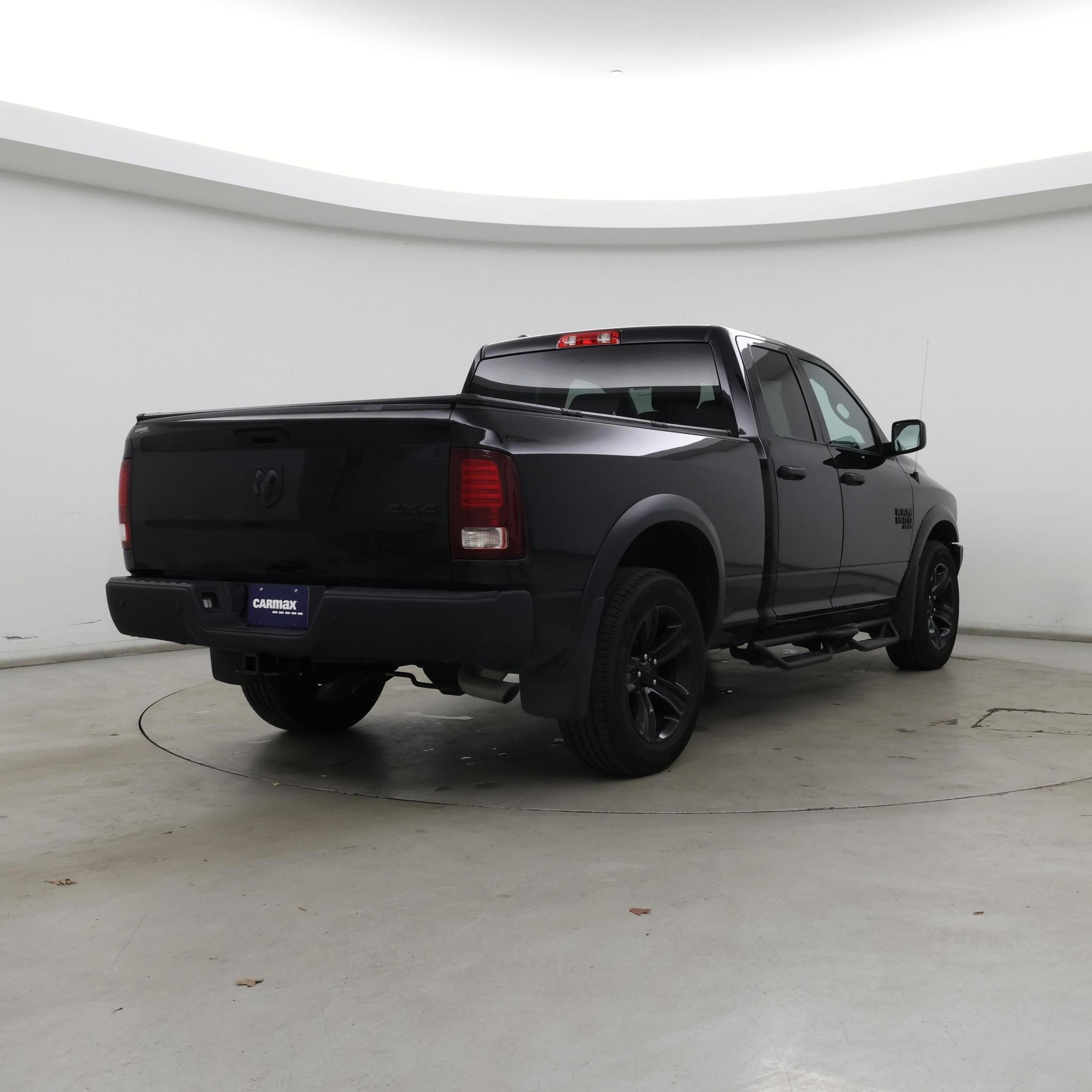 Thumbnail: 2023 RAM 1500 Classic - 8