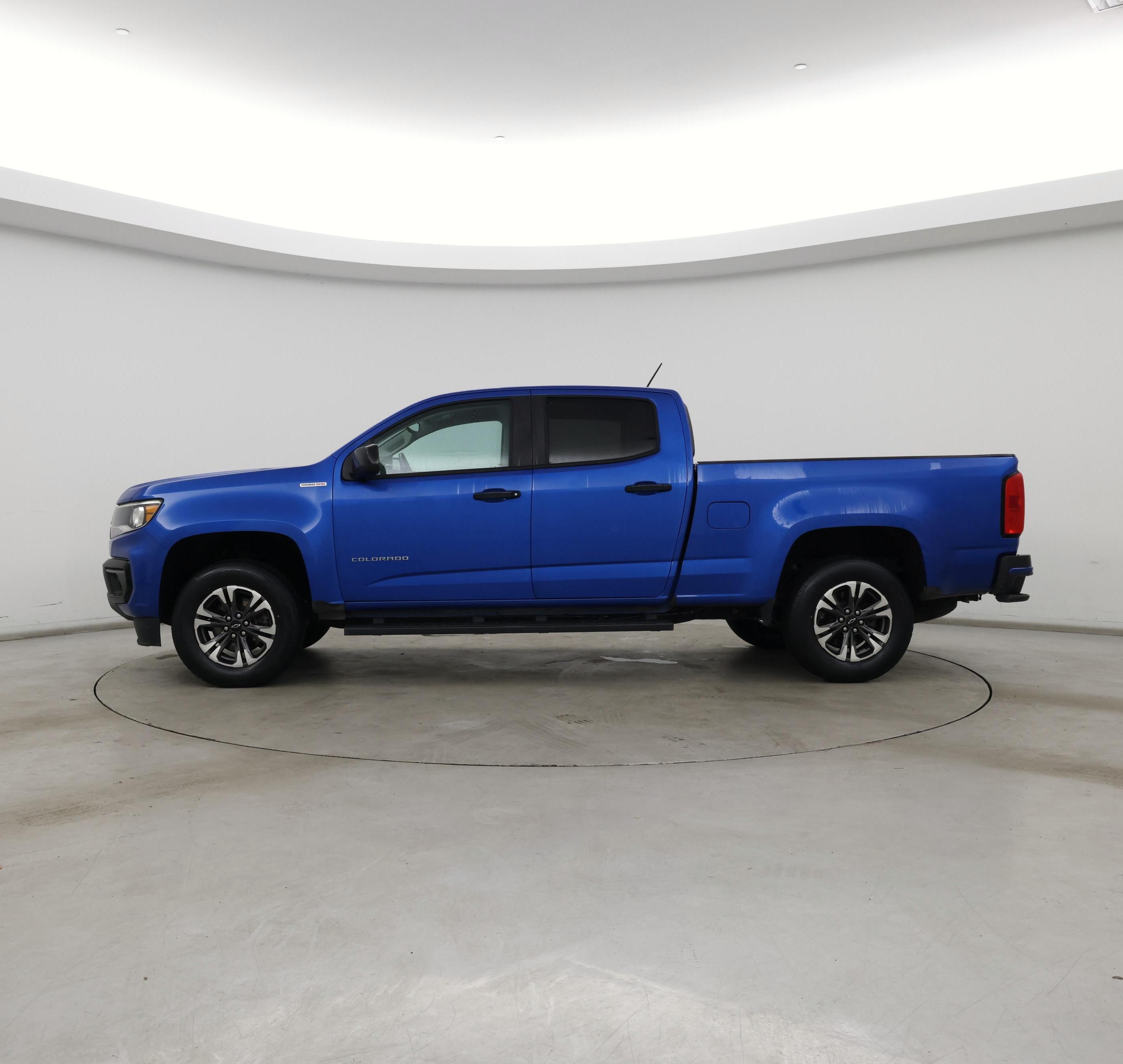 Thumbnail: 2021 Chevrolet Colorado - 3