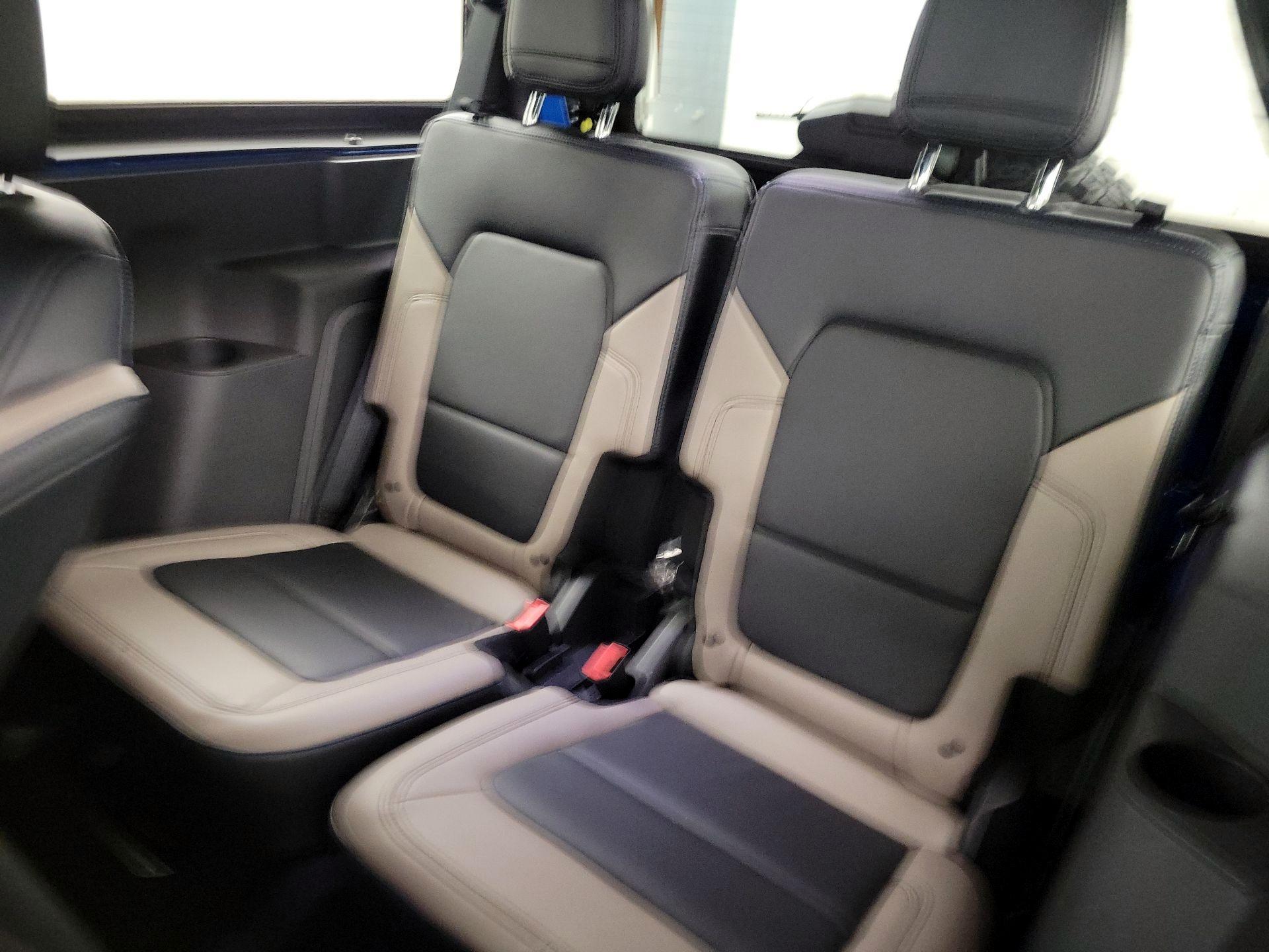 Thumbnail: 2022 Ford Bronco - 20