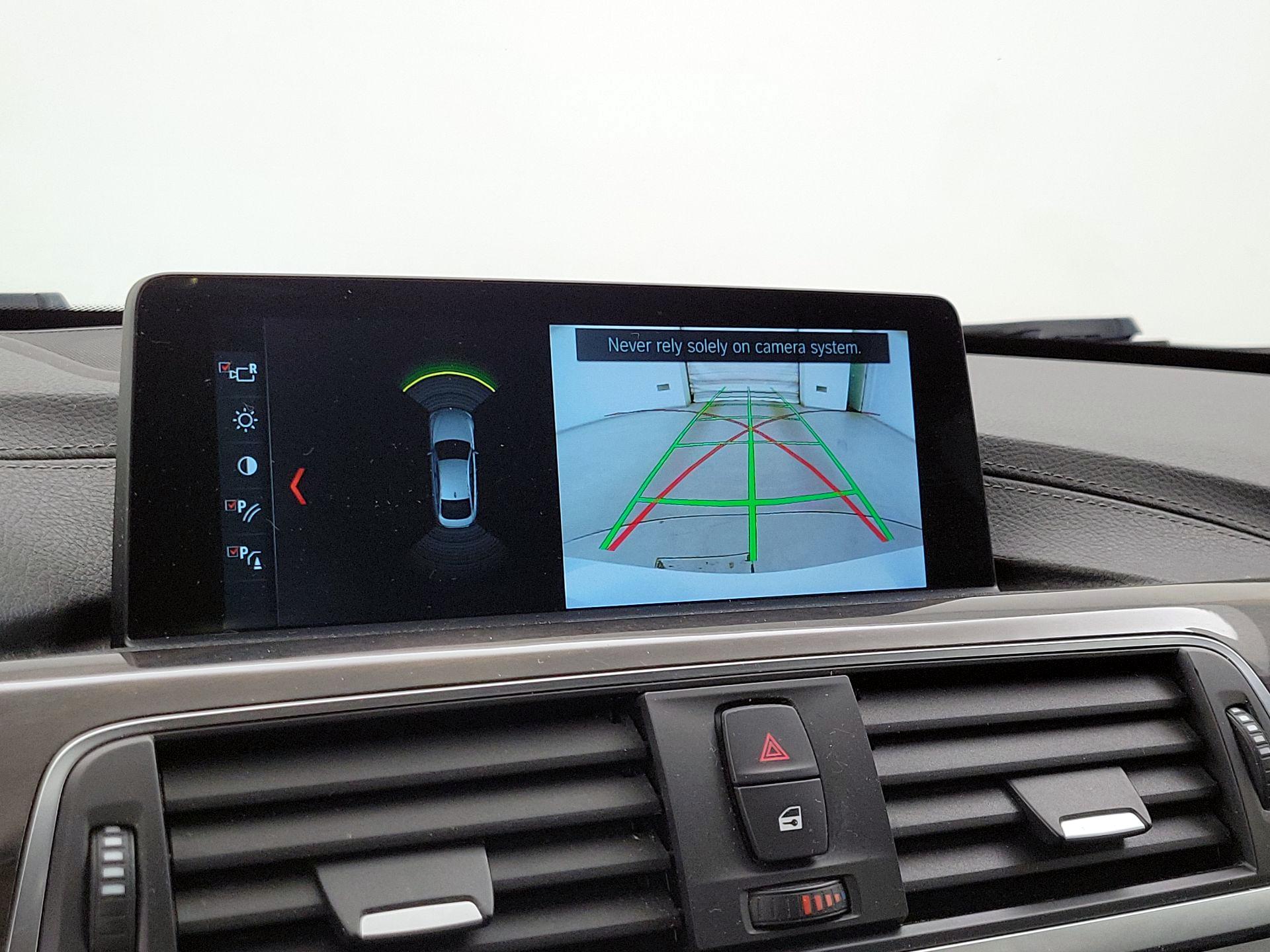 Thumbnail: 2018 BMW 4 Series - 15