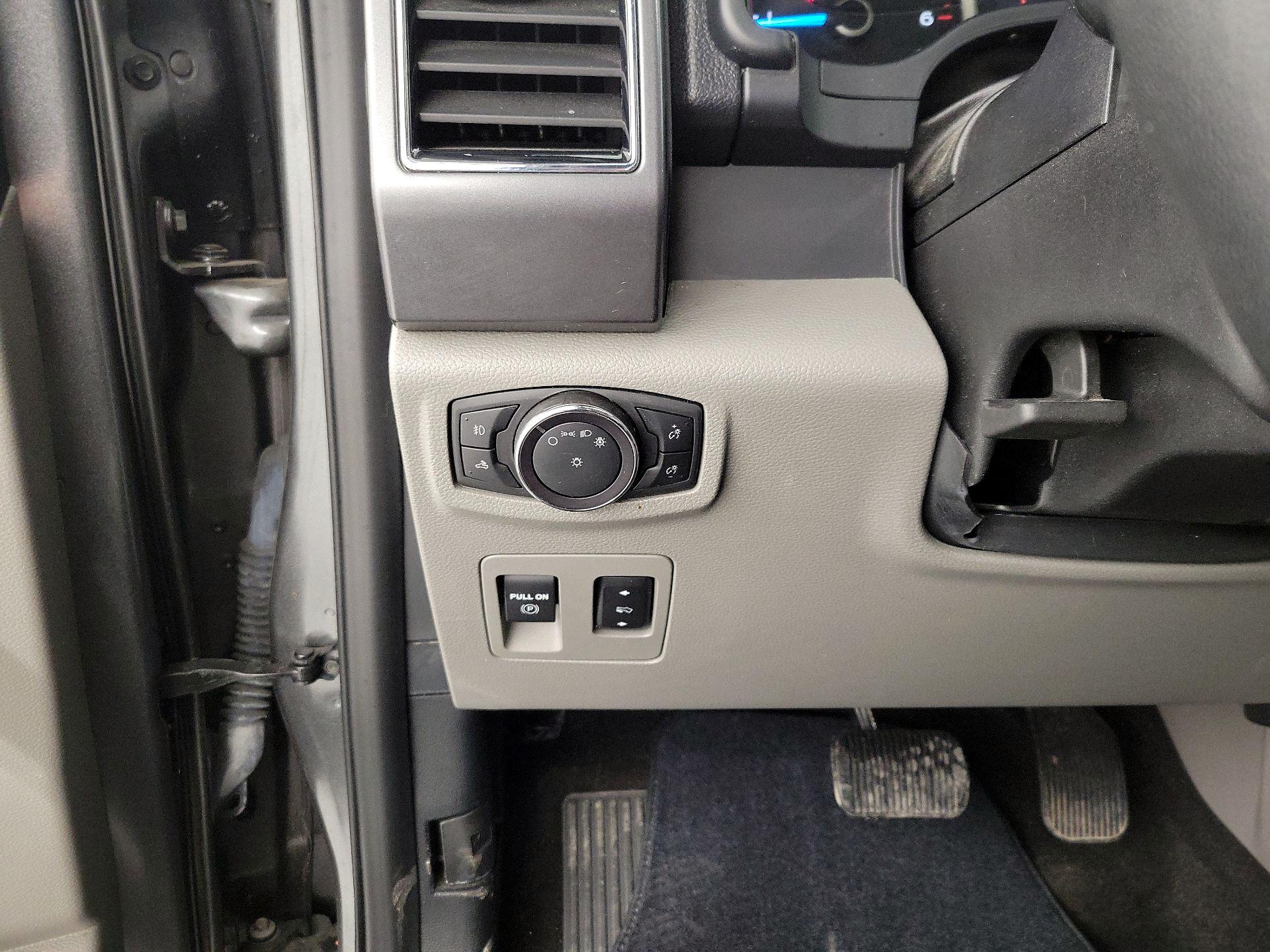 Thumbnail: 2020 Ford F-150 - 13