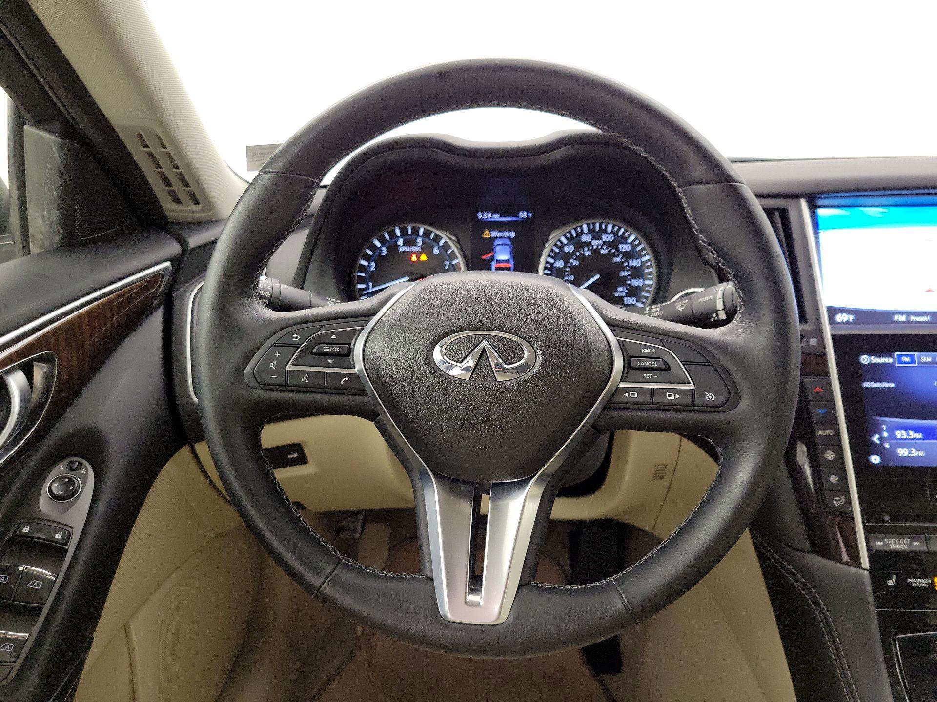 Thumbnail: 2018 INFINITI Q50 - 10