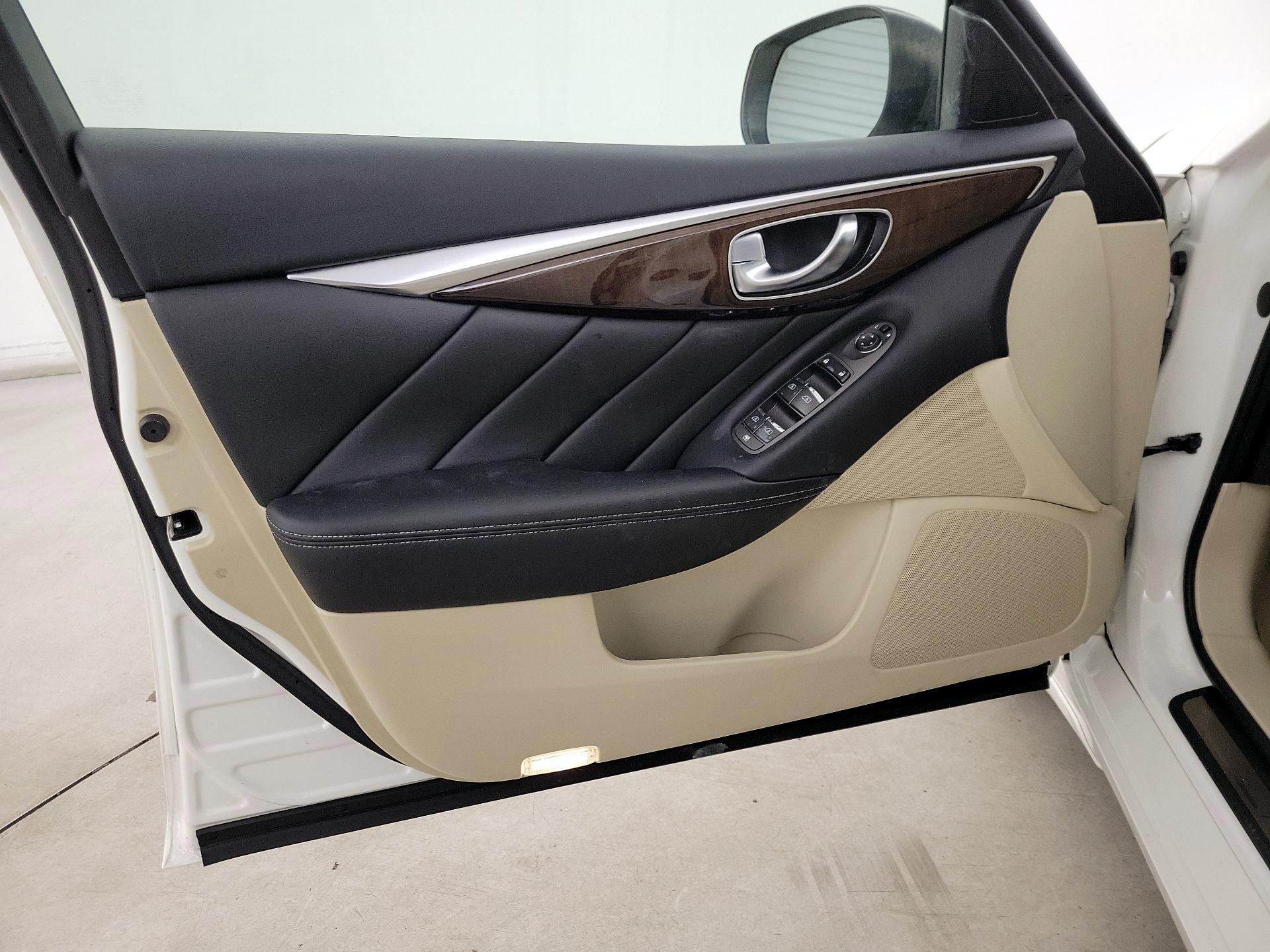 Thumbnail: 2018 INFINITI Q50 - 12