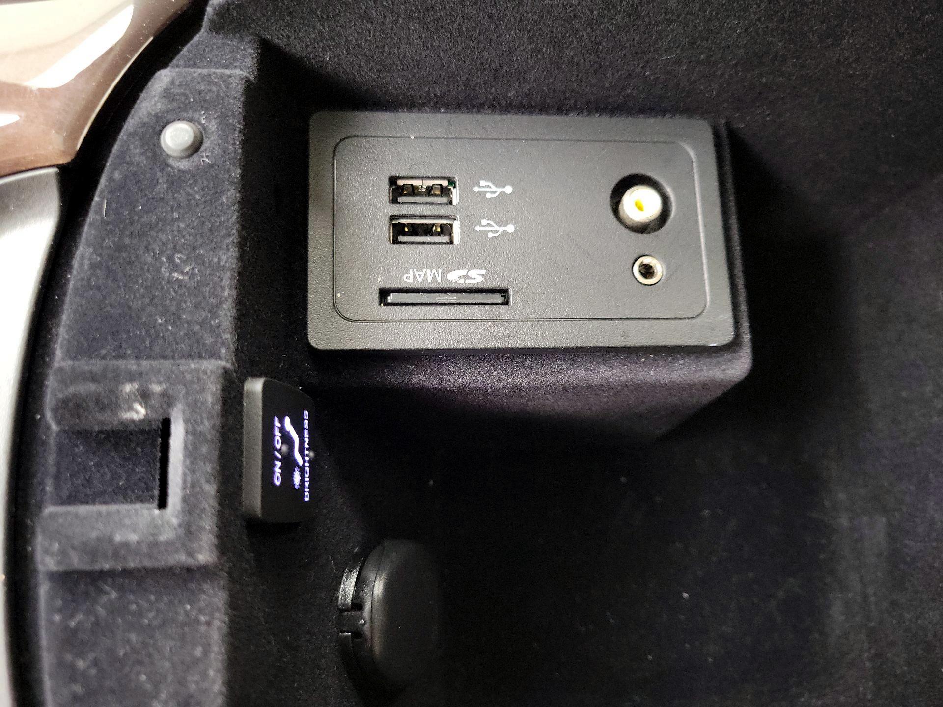 Thumbnail: 2018 INFINITI Q50 - 19