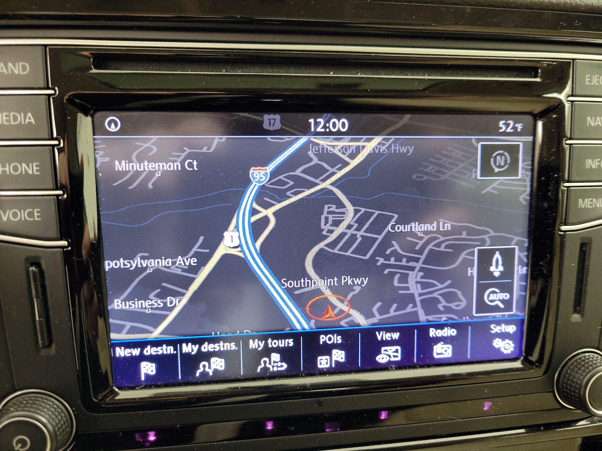 Thumbnail: 2016 Volkswagen Jetta - 14