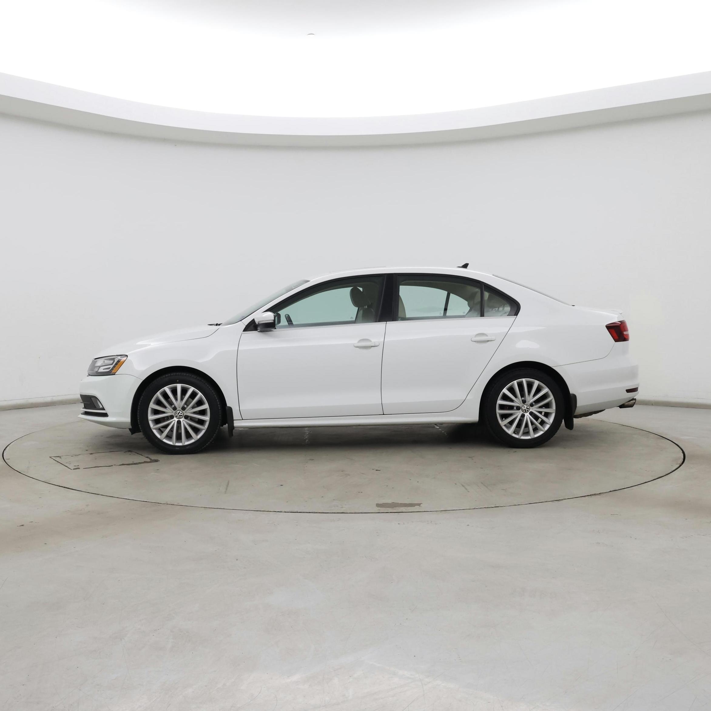 Thumbnail: 2016 Volkswagen Jetta - 3