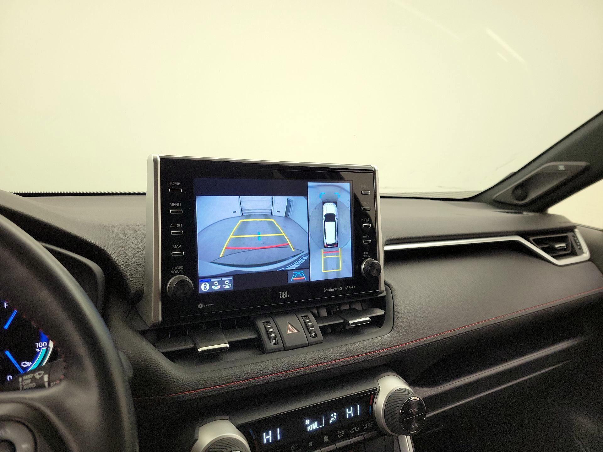 Thumbnail: 2022 Toyota RAV4 - 15