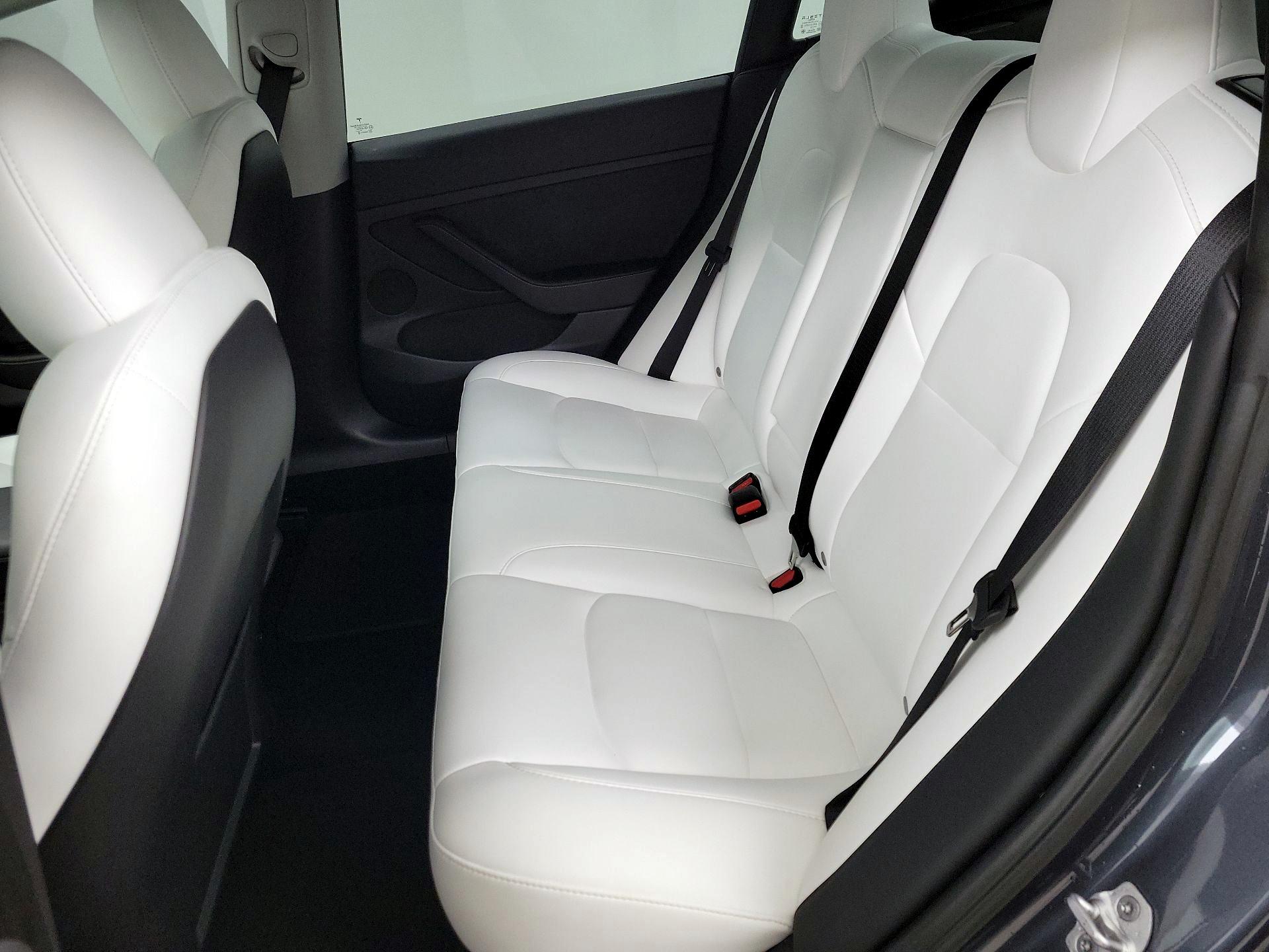 Thumbnail: 2023 Tesla Model 3 - 20