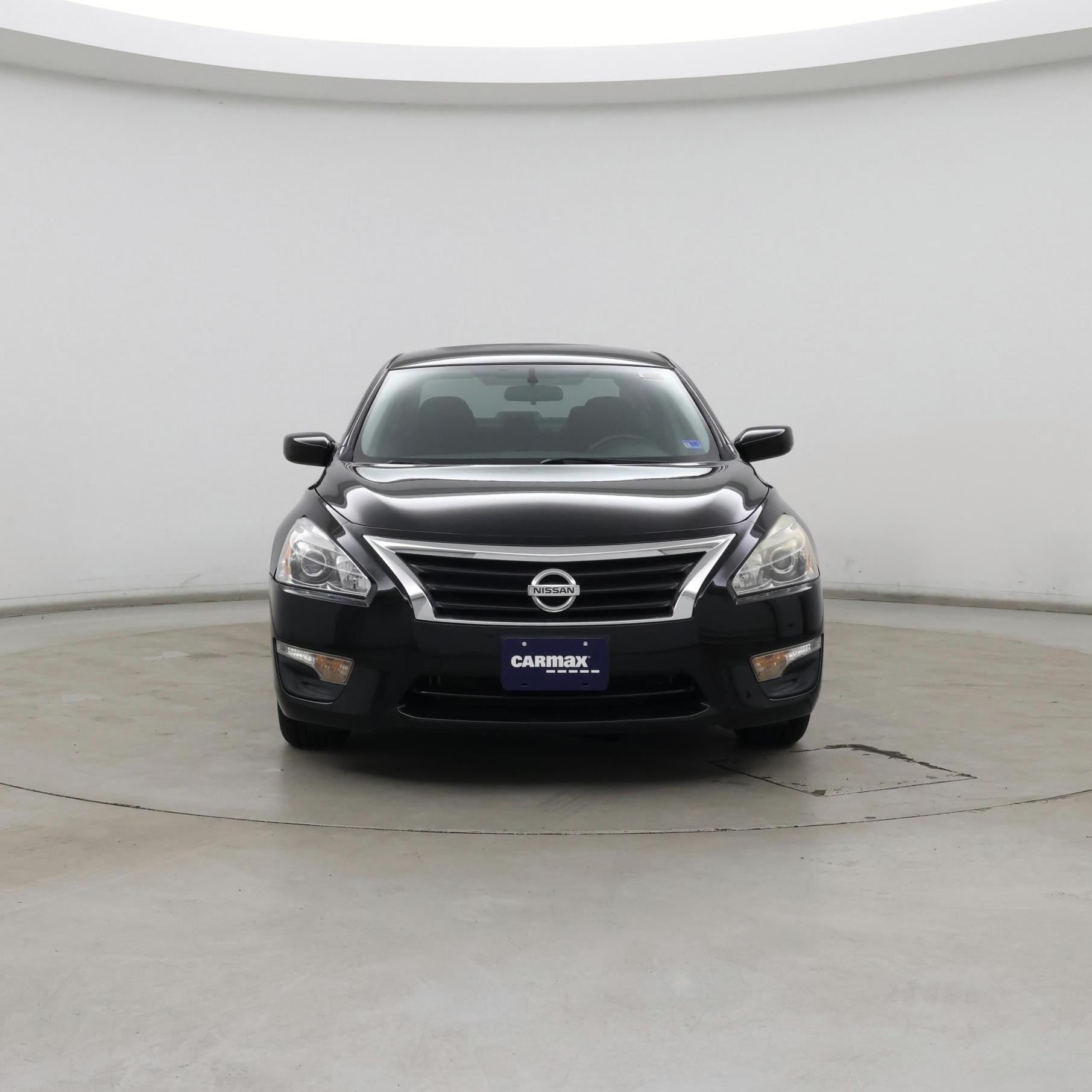 Thumbnail: 2015 Nissan Altima - 5