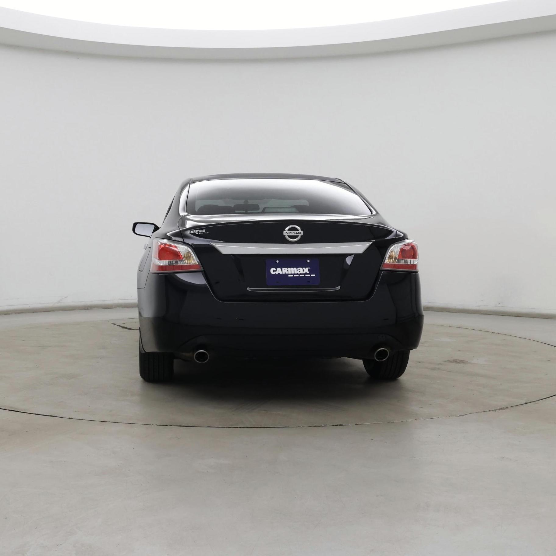 Thumbnail: 2015 Nissan Altima - 6