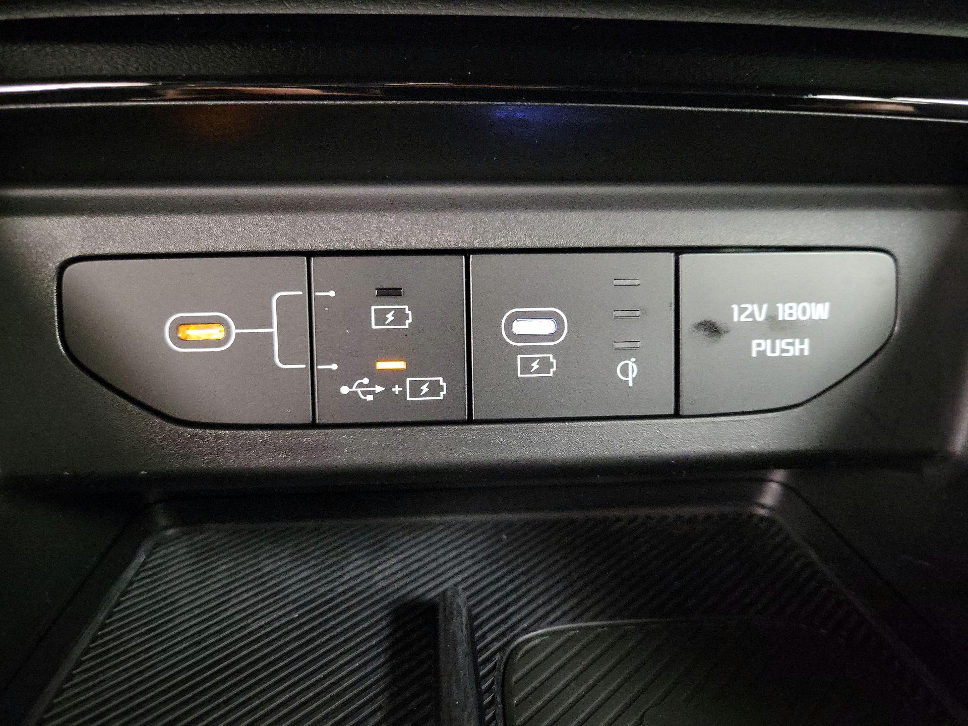 Thumbnail: 2025 Kia K5 - 19