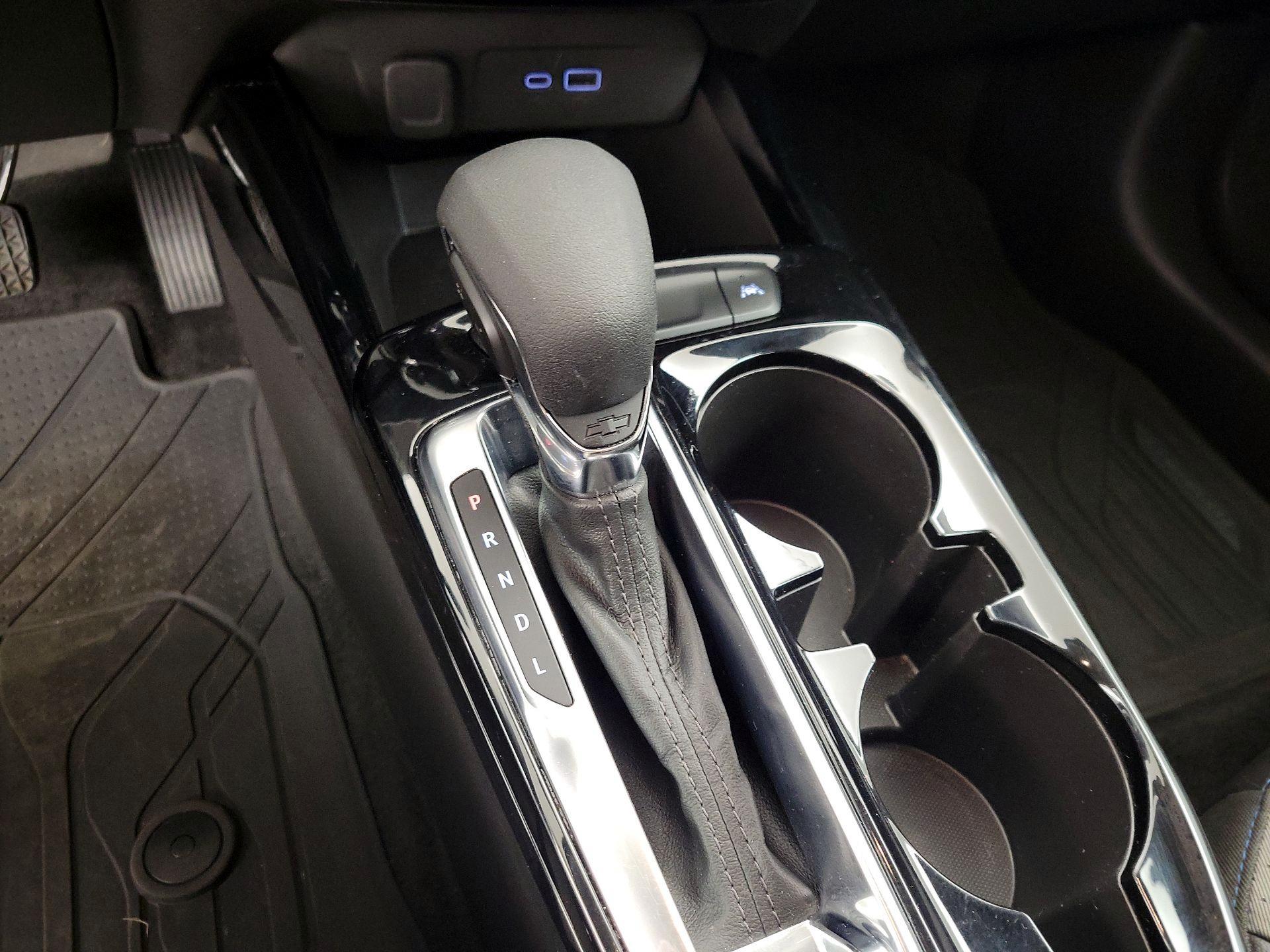 Thumbnail: 2025 Chevrolet Trax - 17