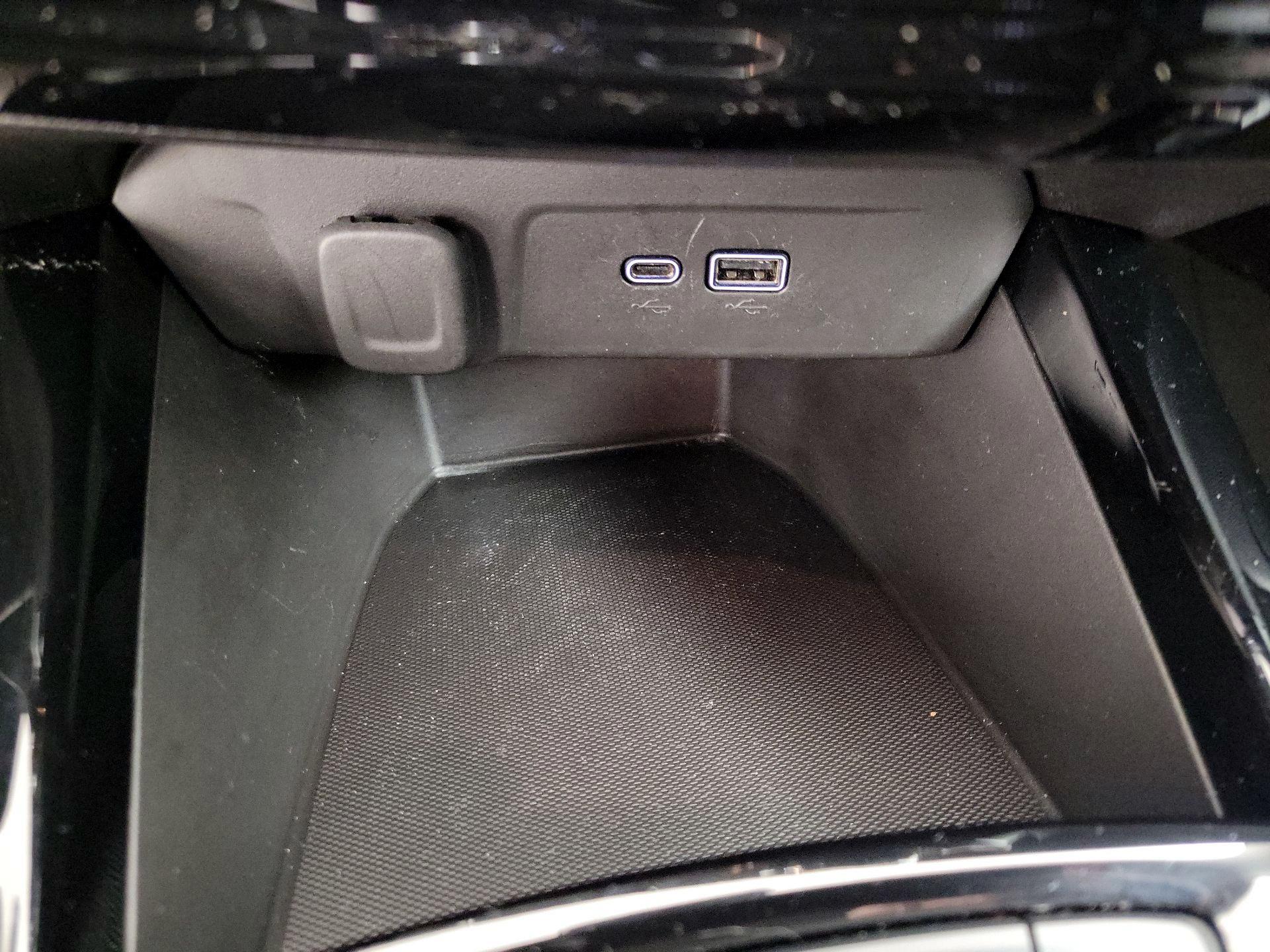 Thumbnail: 2025 Chevrolet Trax - 18