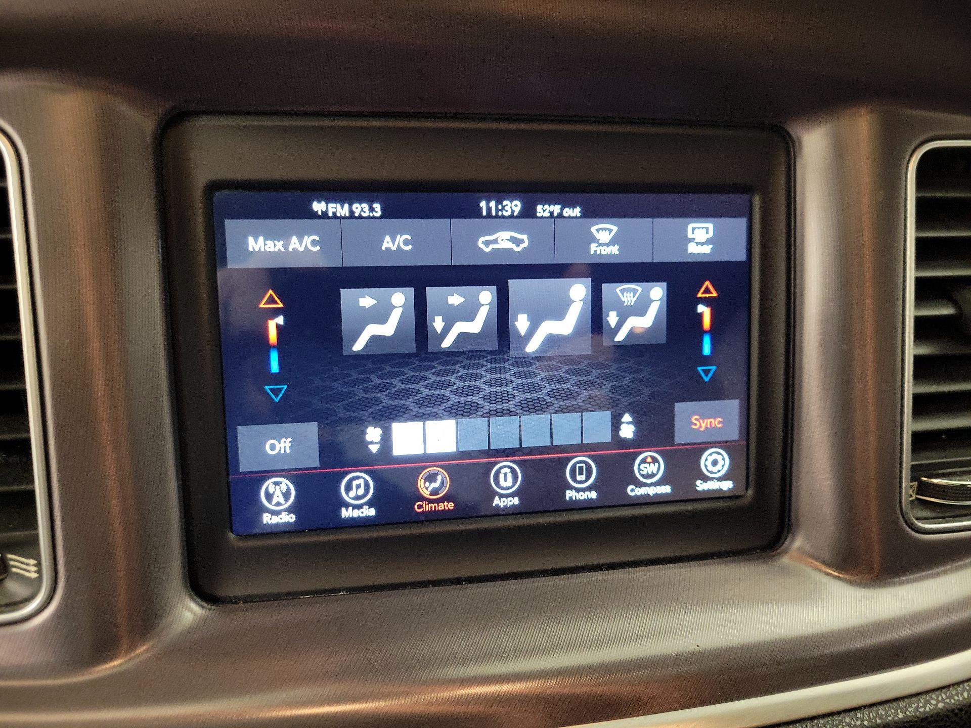 Thumbnail: 2019 Dodge Charger - 16